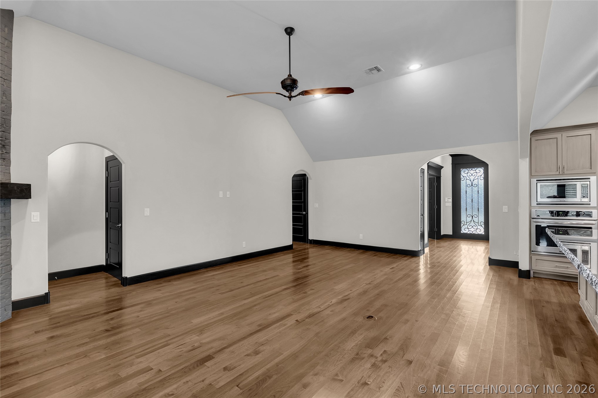 3915 S 15th Place Property Photo 13