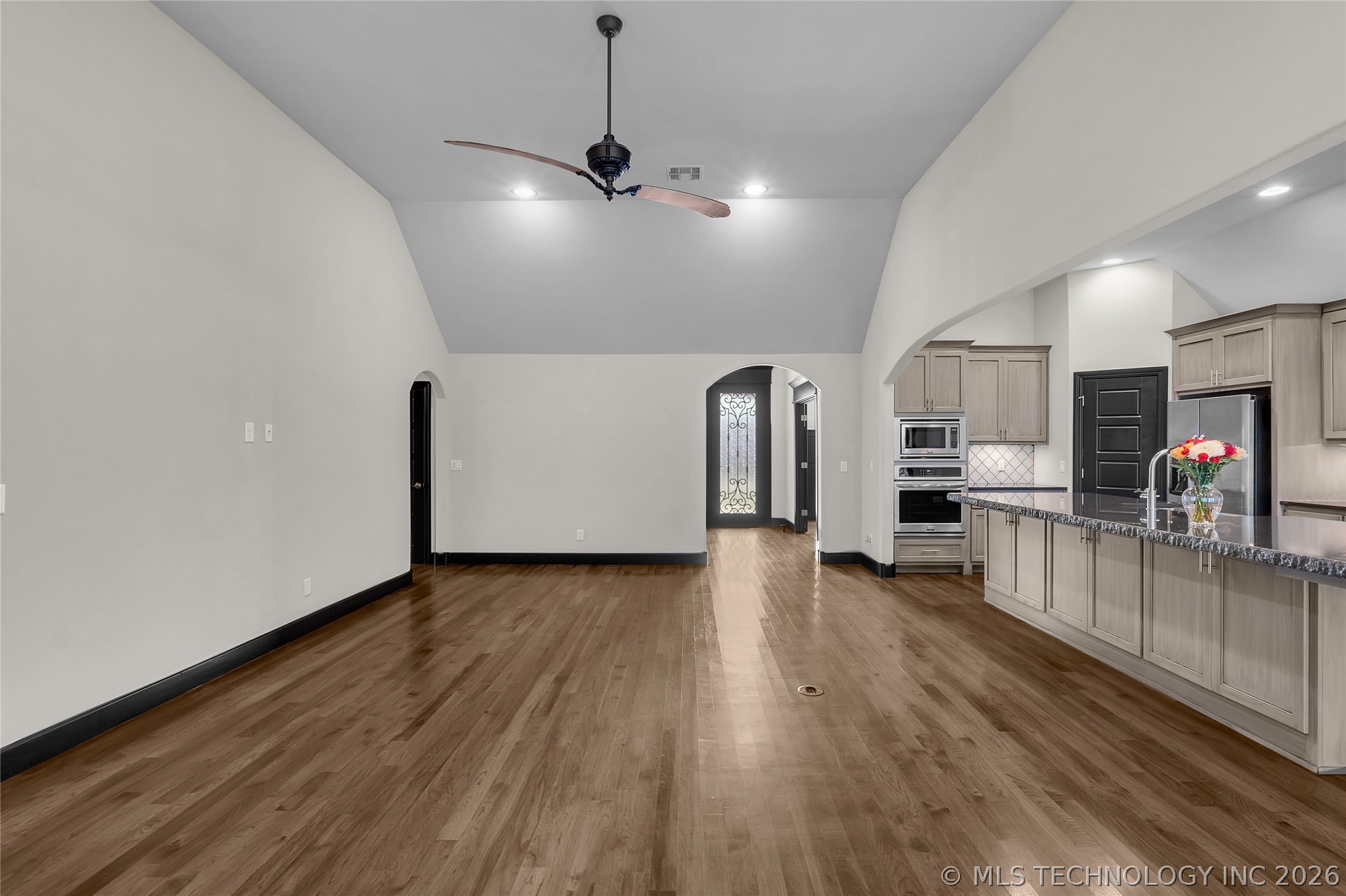 3915 S 15th Place Property Photo 14