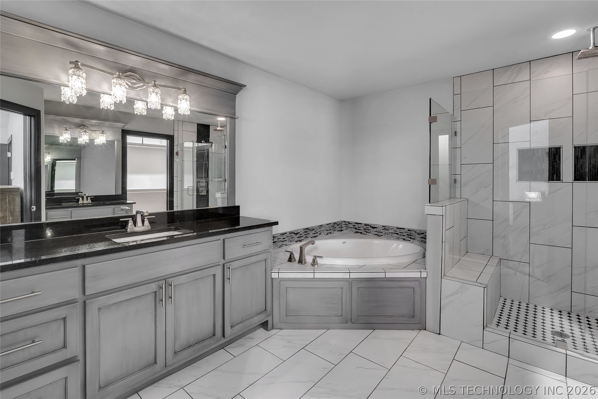 3915 S 15th Place Property Photo 31