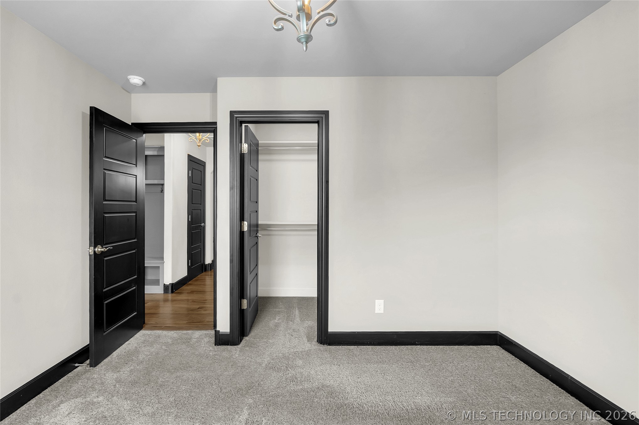 3915 S 15th Place Property Photo 37
