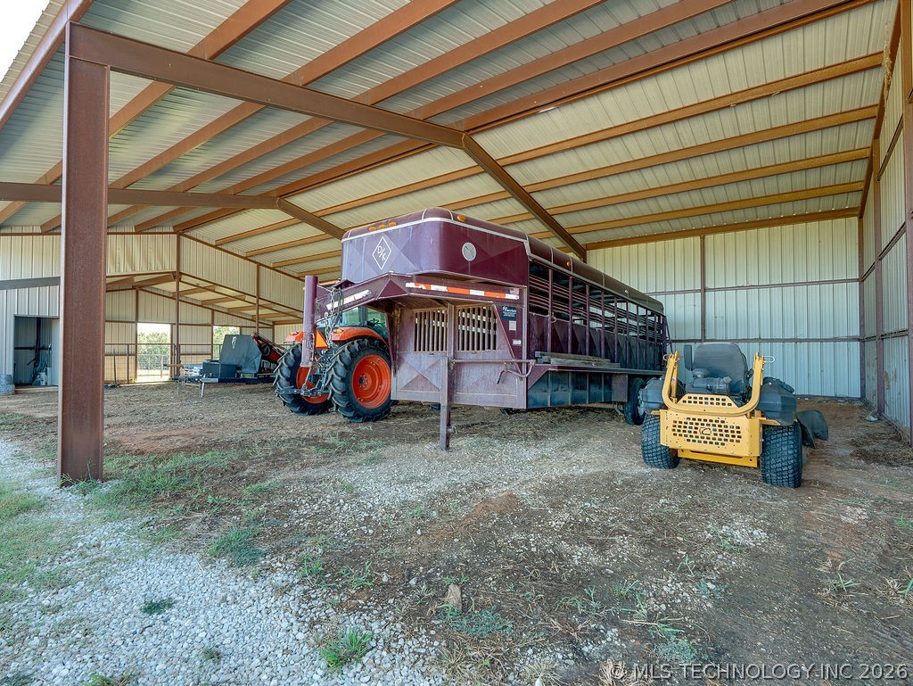 8880 County Road 3490 Property Photo 60