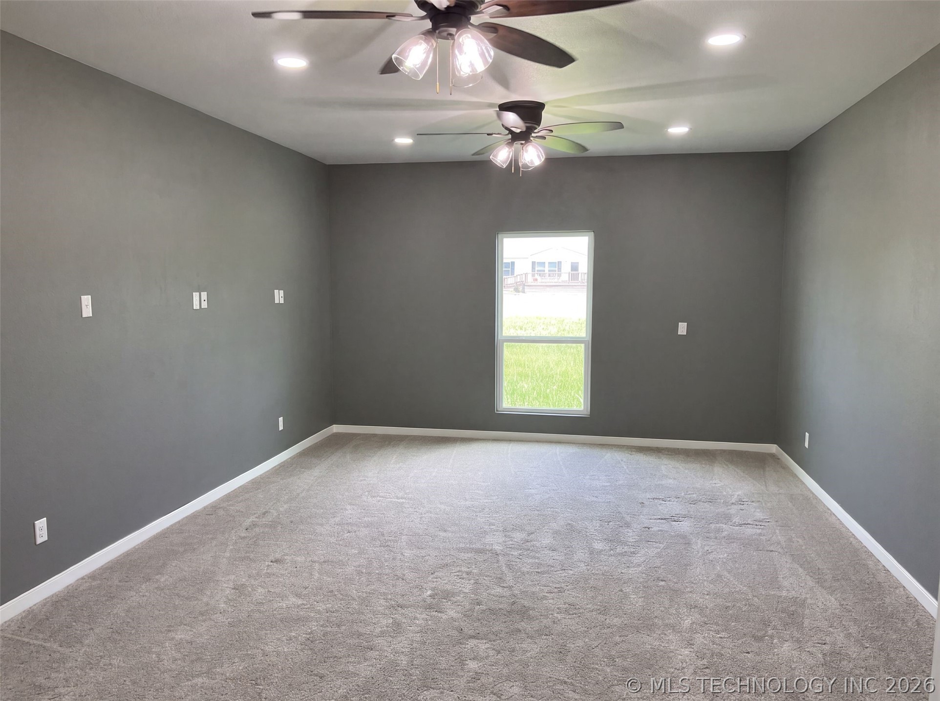 1950 E 474 Street Property Photo 8