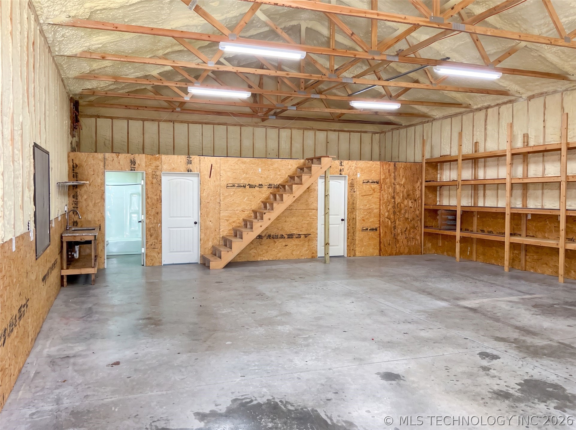 1950 E 474 Street Property Photo 16