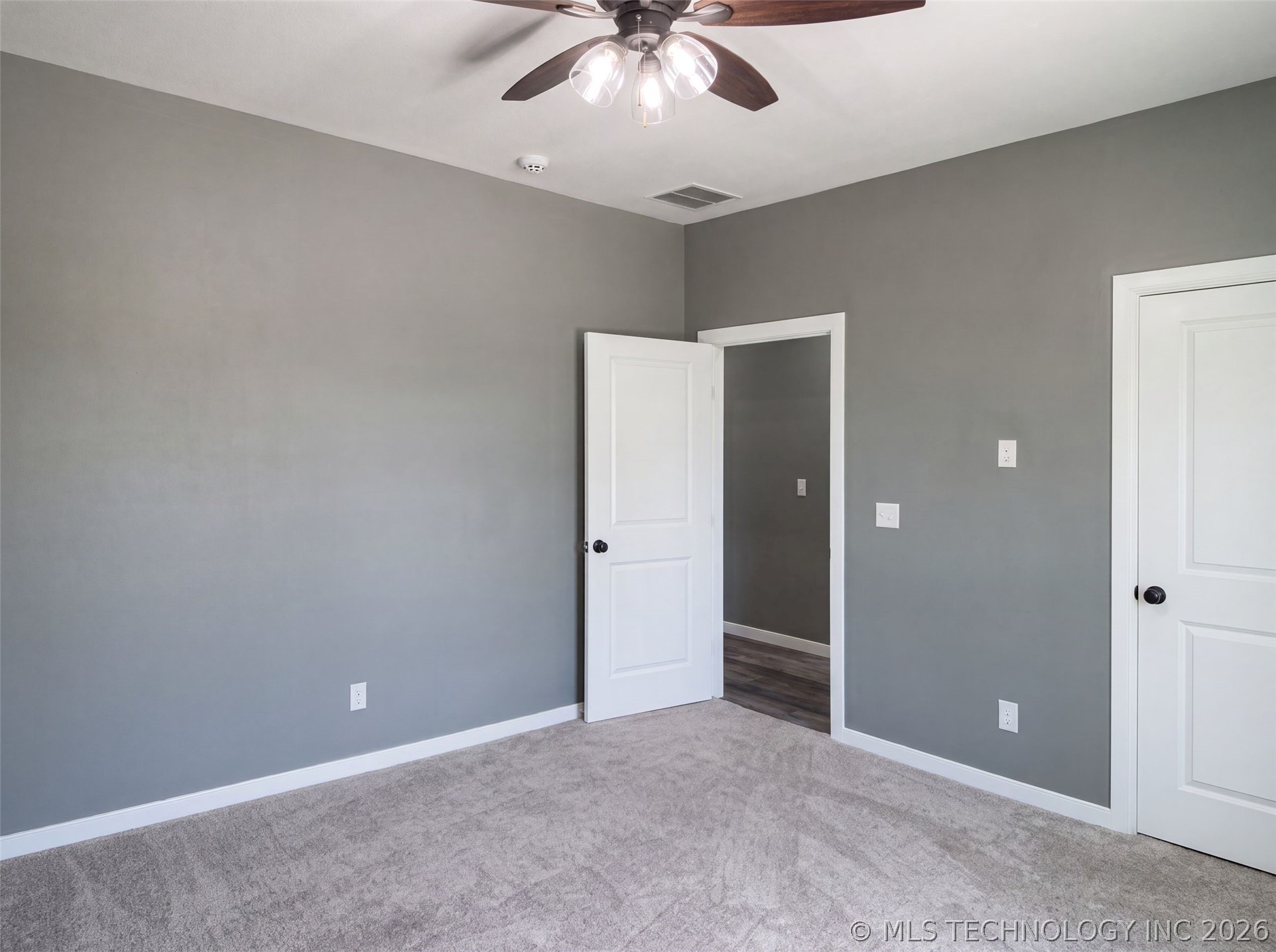 1950 E 474 Street Property Photo 21