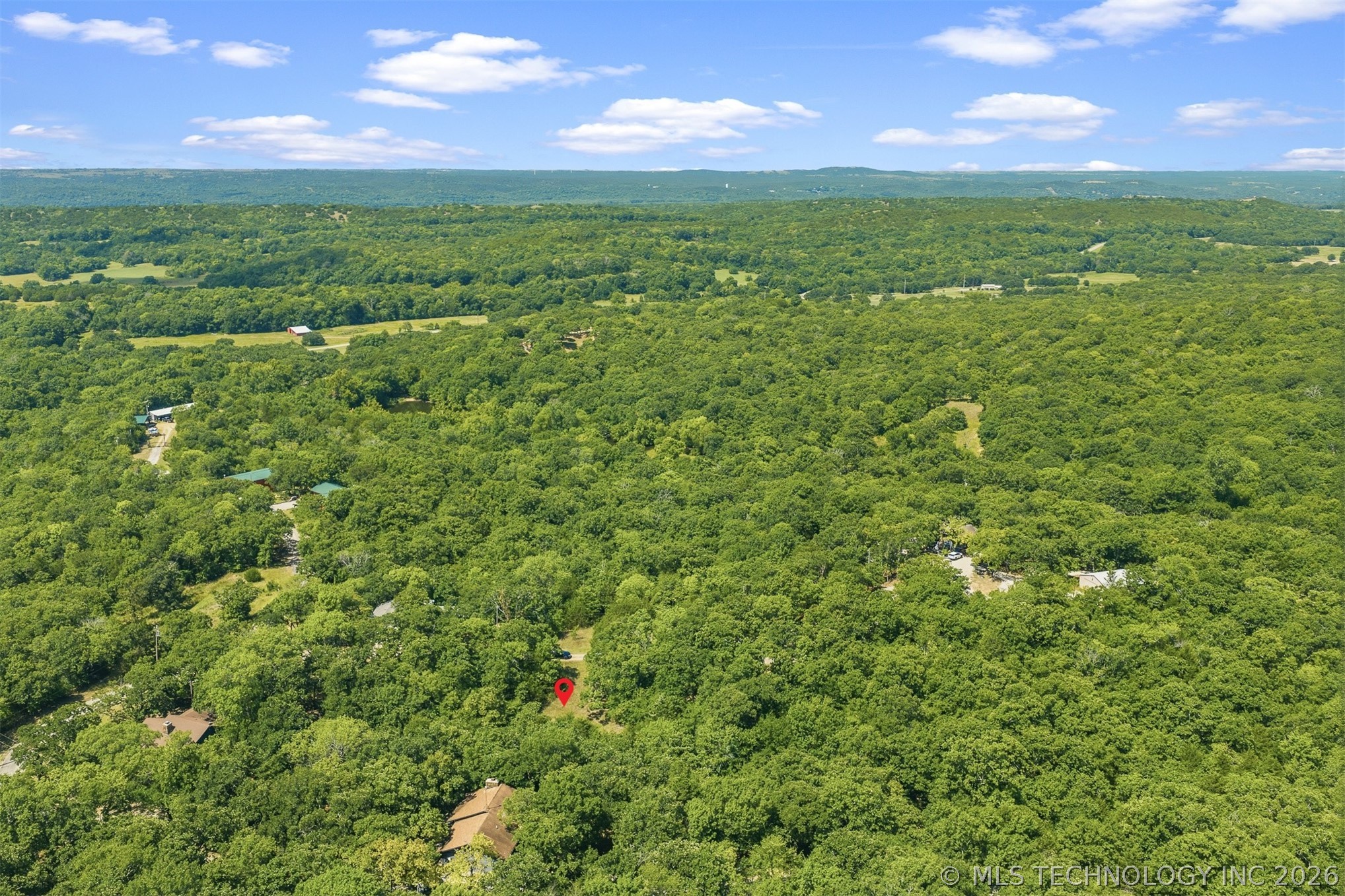 10 Hickory Hill Drive Property Photo 7