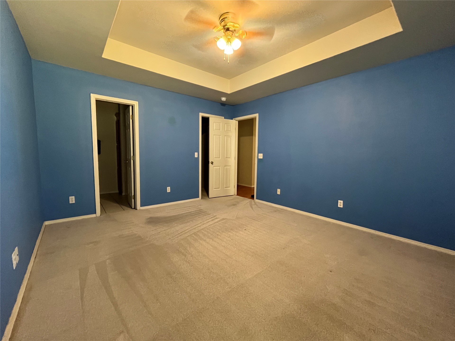 1331 E Bryan Avenue Property Photo 10
