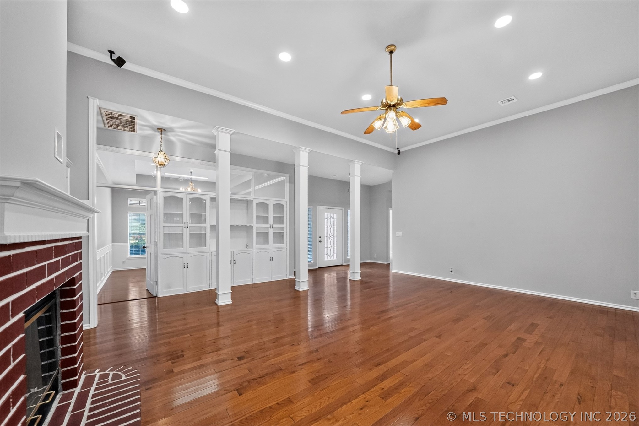 9624 S 67th East Avenue Property Photo 6