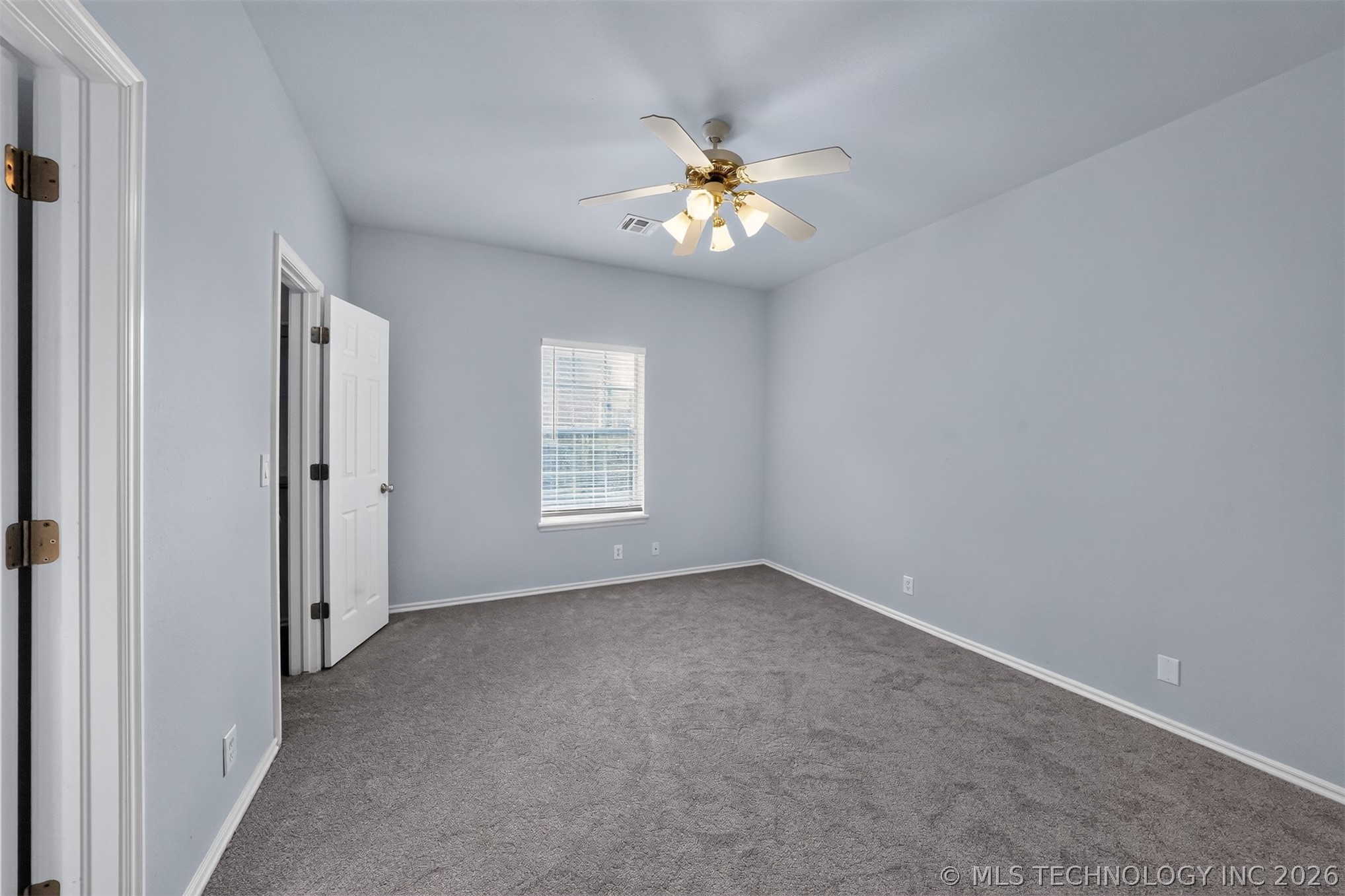 9624 S 67th East Avenue Property Photo 24