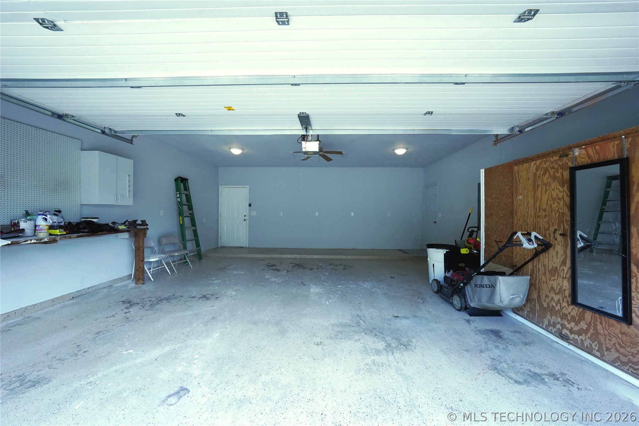 9624 S 67th East Avenue Property Photo 32