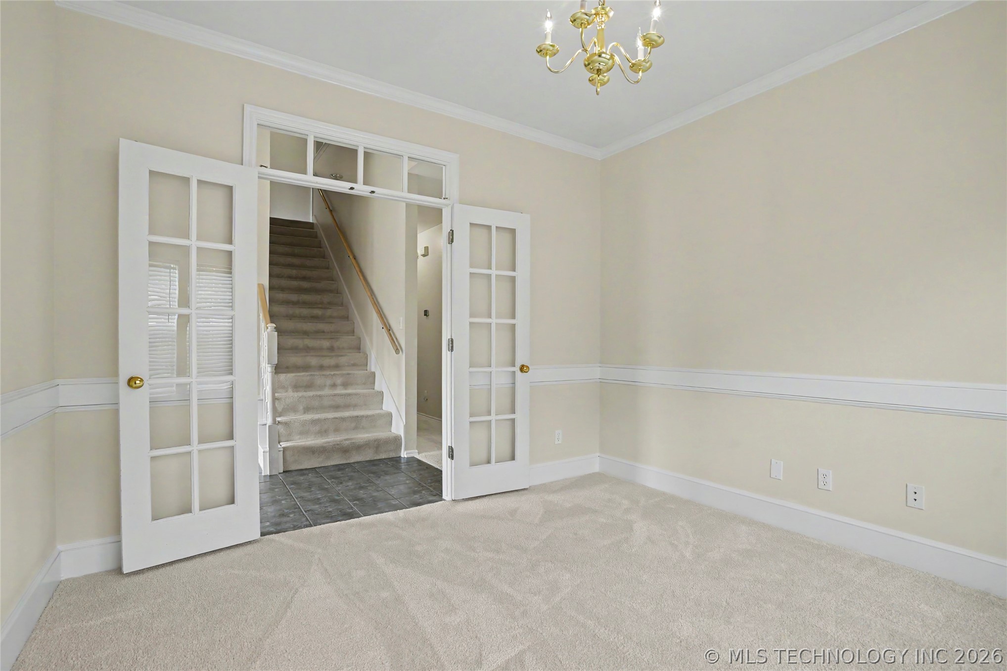 320 N Willow Avenue Property Photo 13