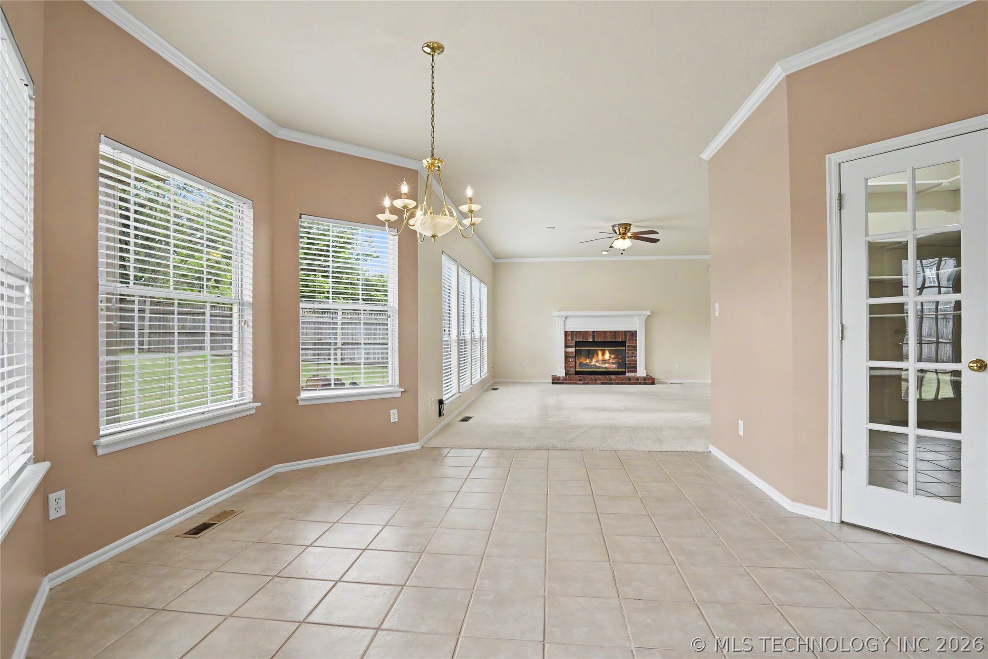 320 N Willow Avenue Property Photo 21