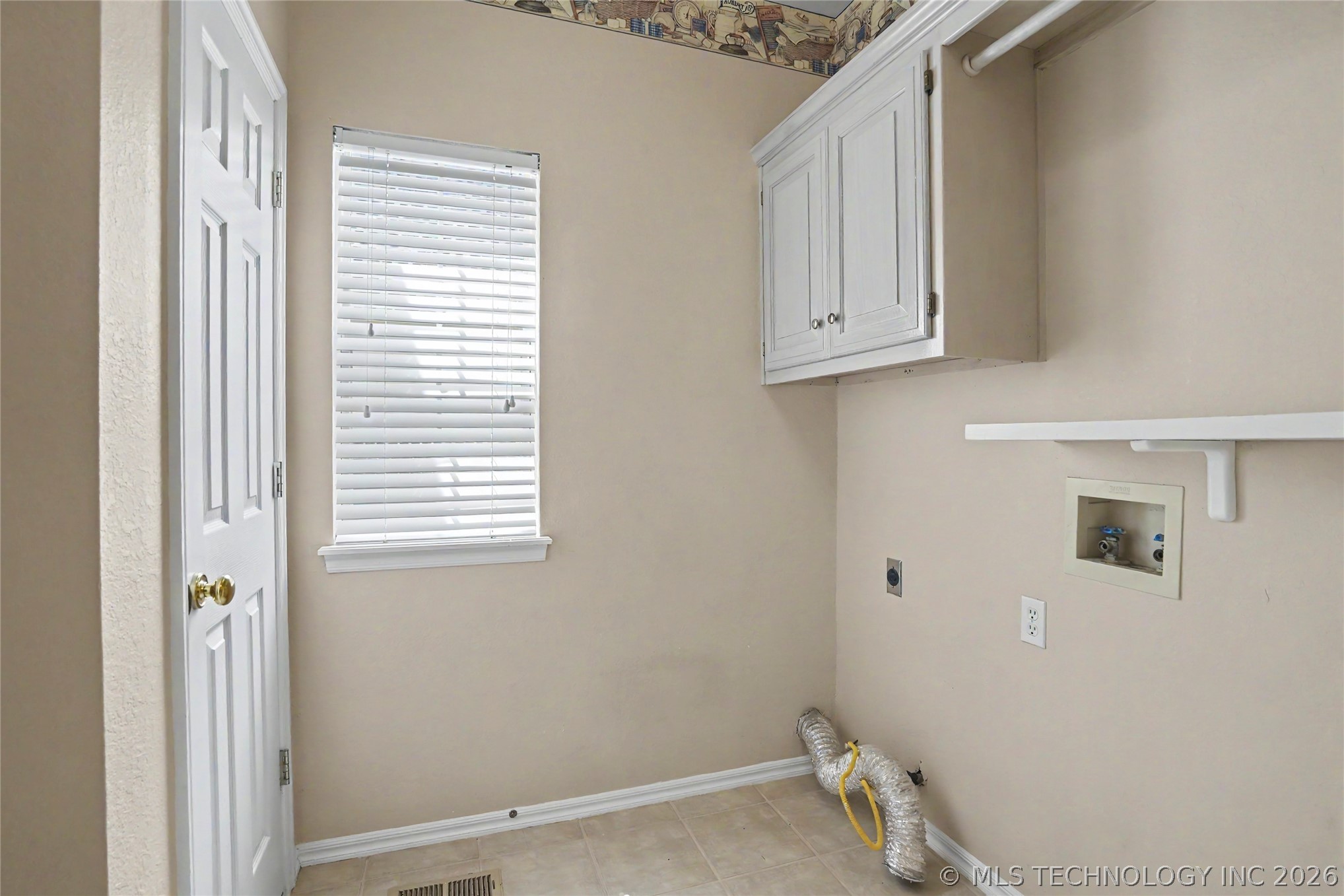 320 N Willow Avenue Property Photo 48
