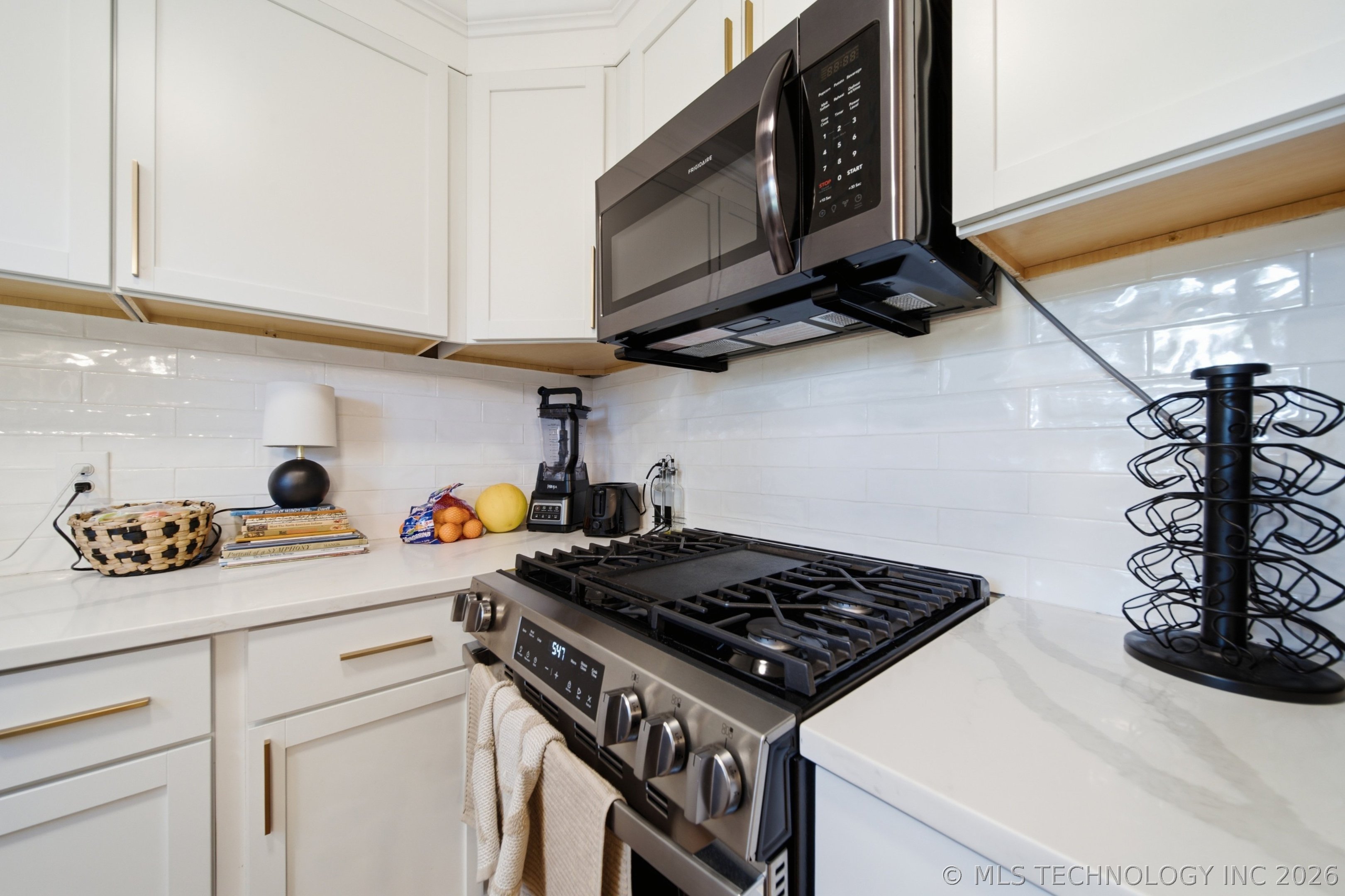 1656 S Redbud Place Property Photo 12