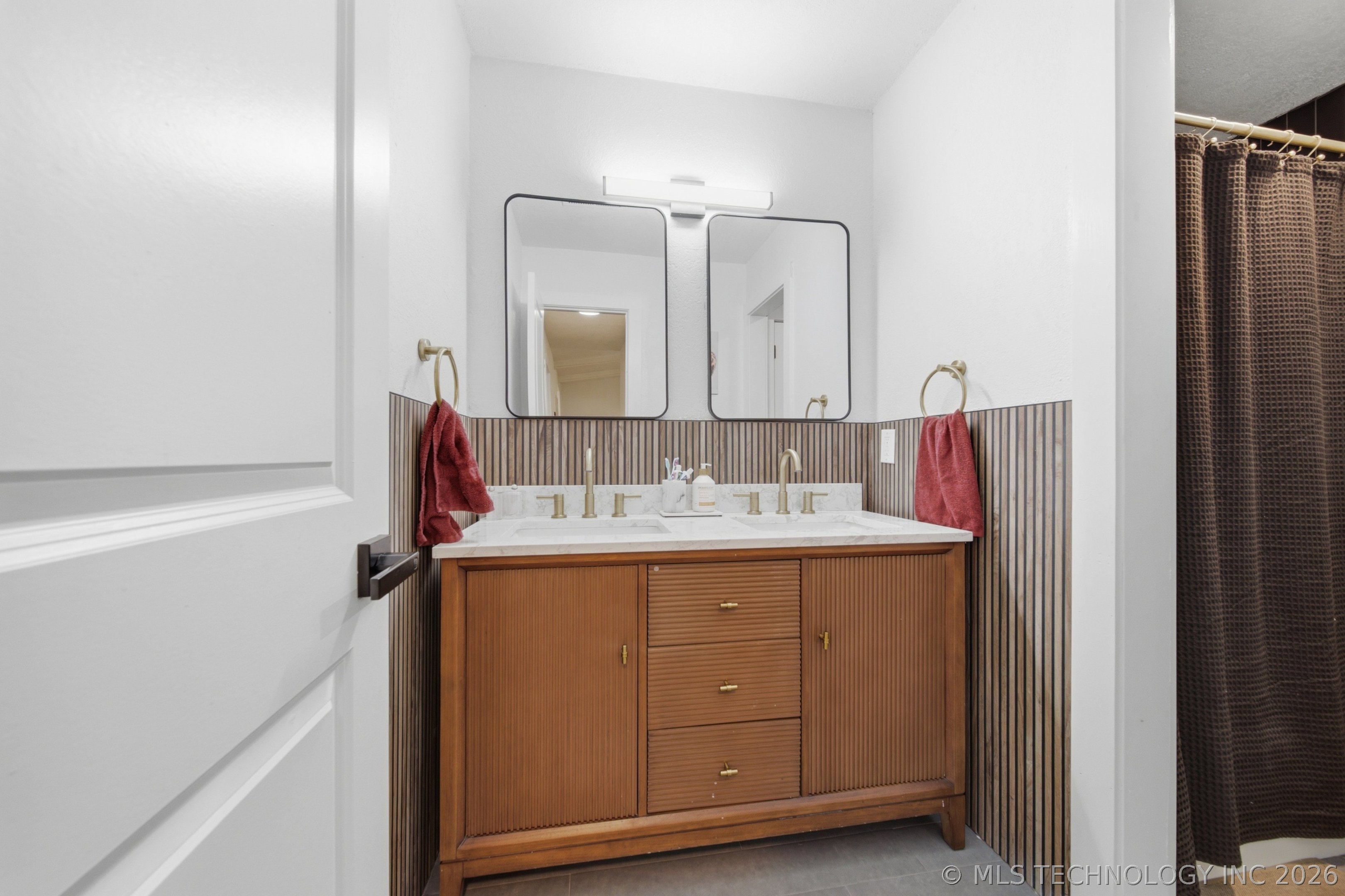 1656 S Redbud Place Property Photo 17