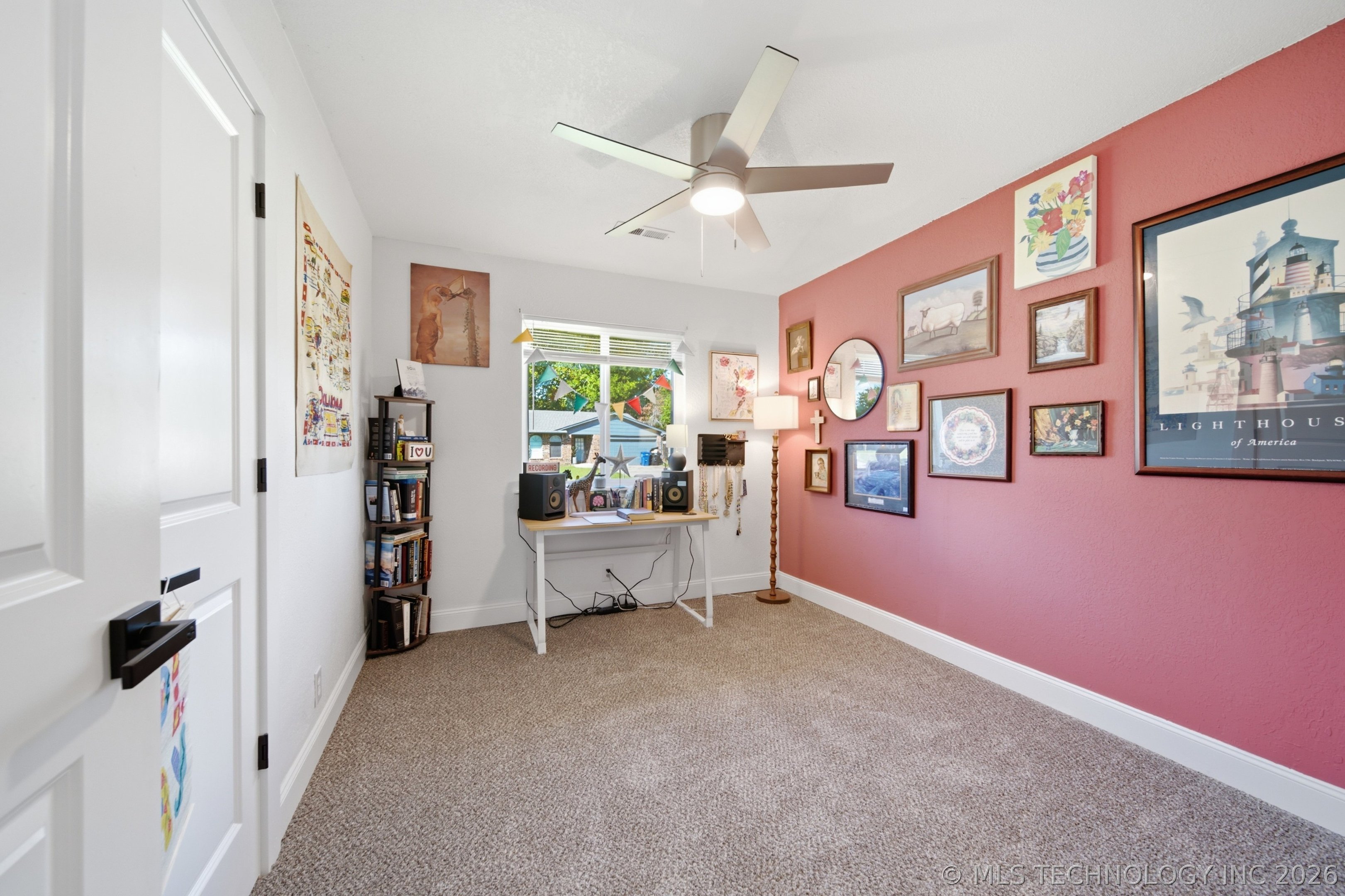1656 S Redbud Place Property Photo 20
