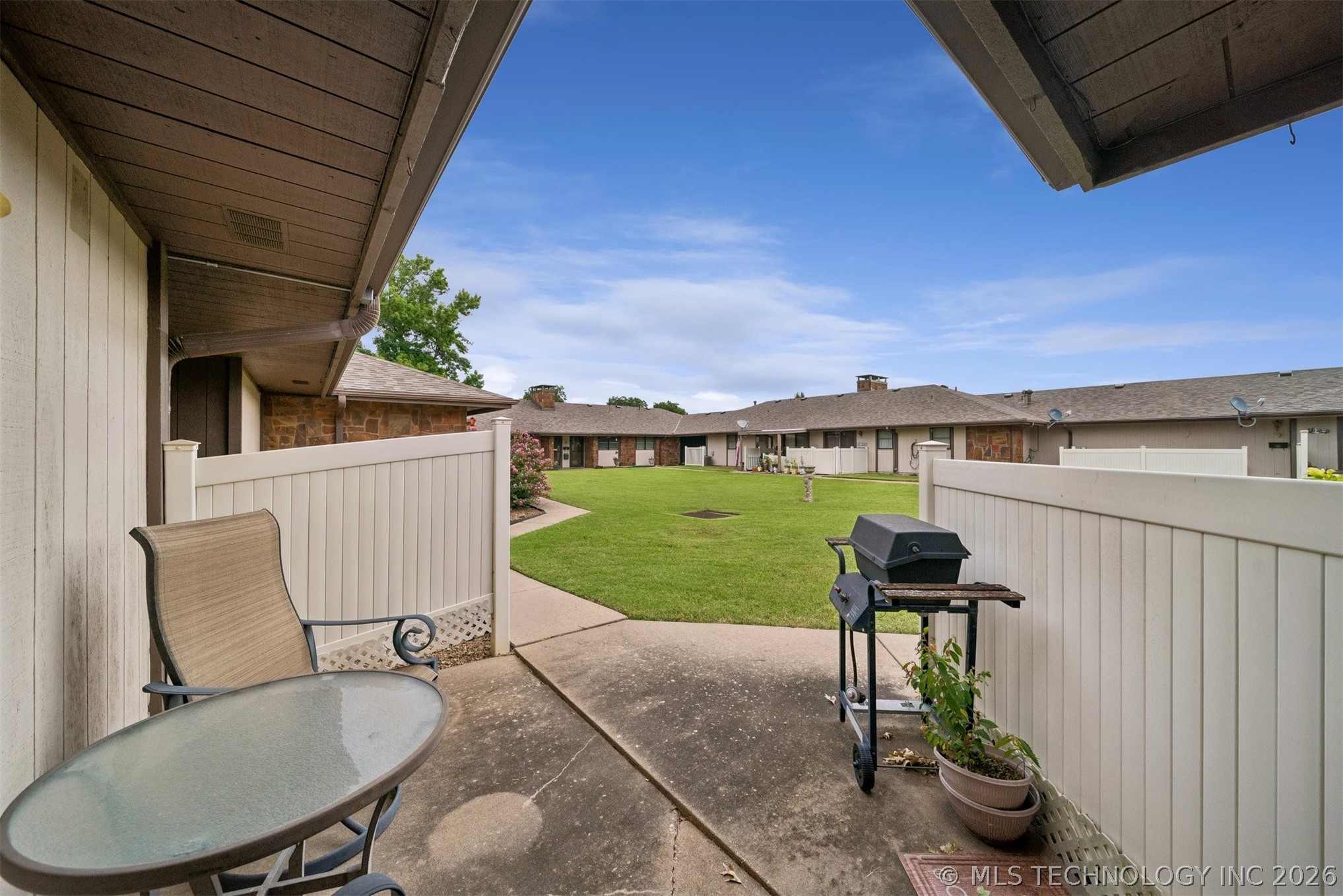 313 E Angus Avenue 1 Property Photo 24