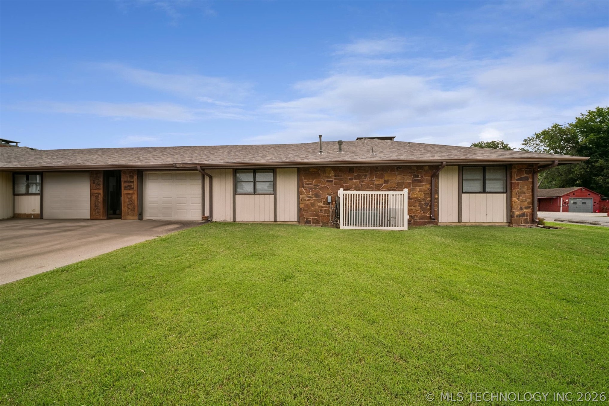 313 E Angus Avenue 1 Property Photo 27