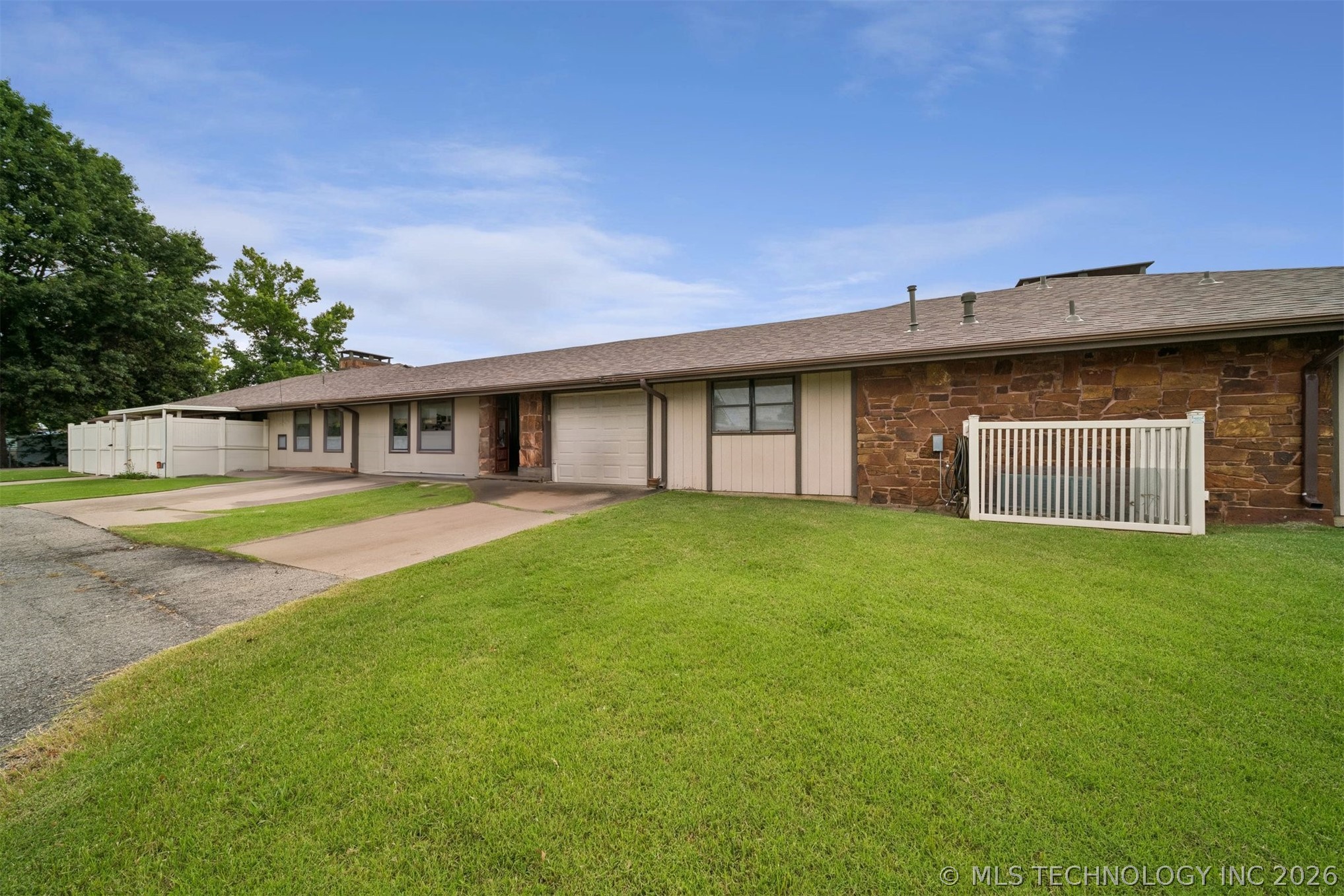313 E Angus Avenue 1 Property Photo 28