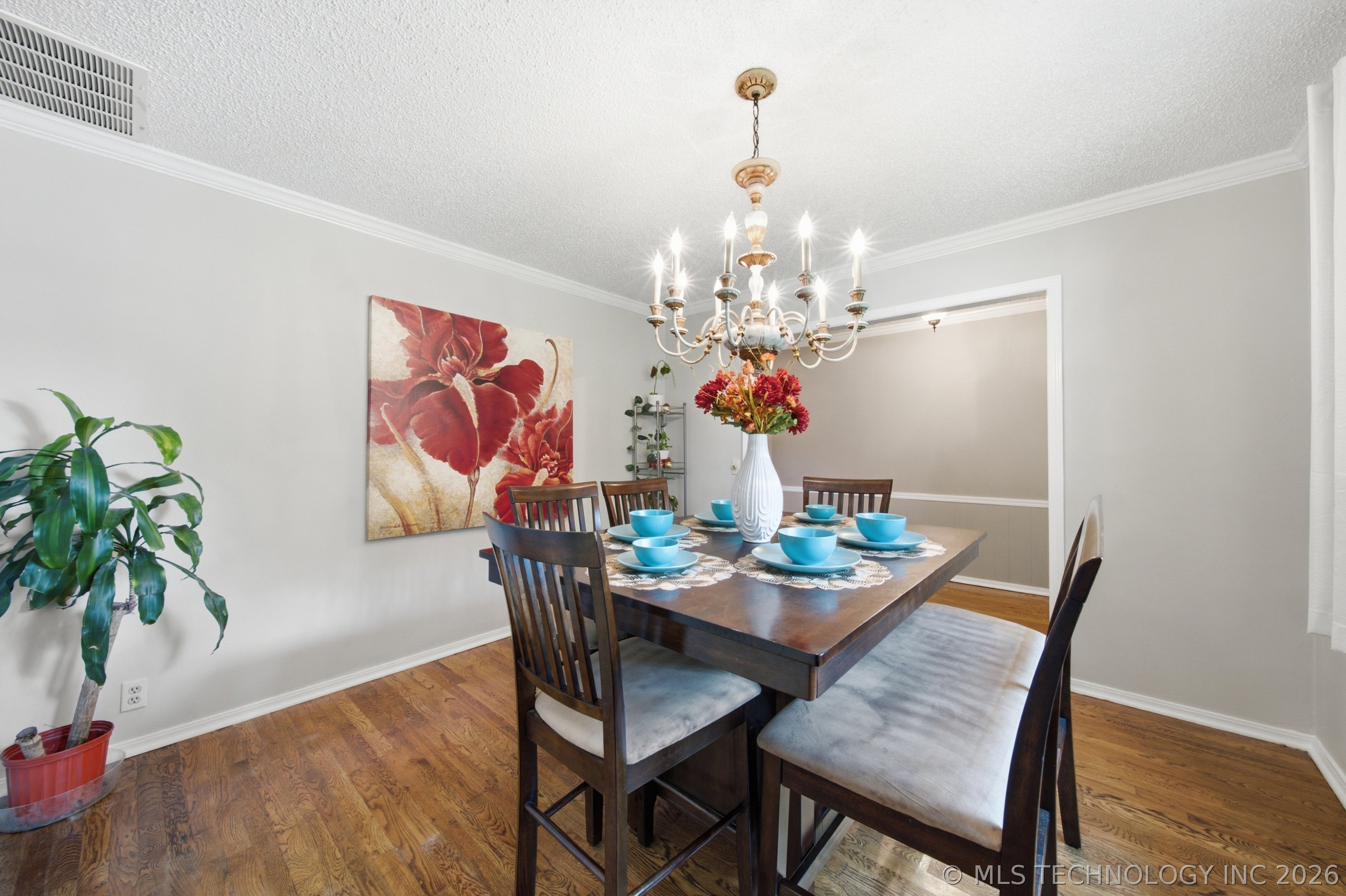 8117 S Quebec Avenue Property Photo 16