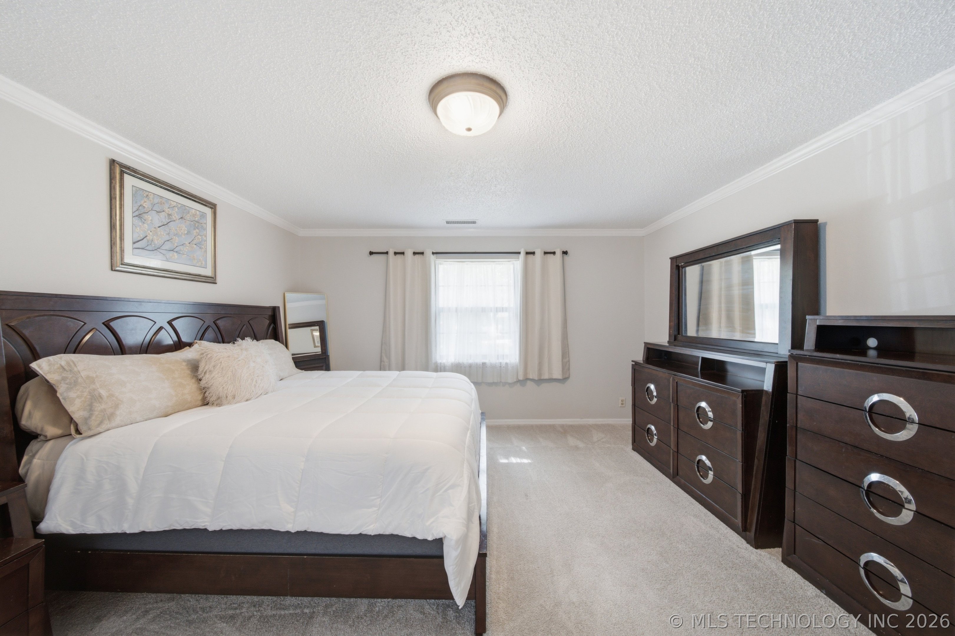 8117 S Quebec Avenue Property Photo 18