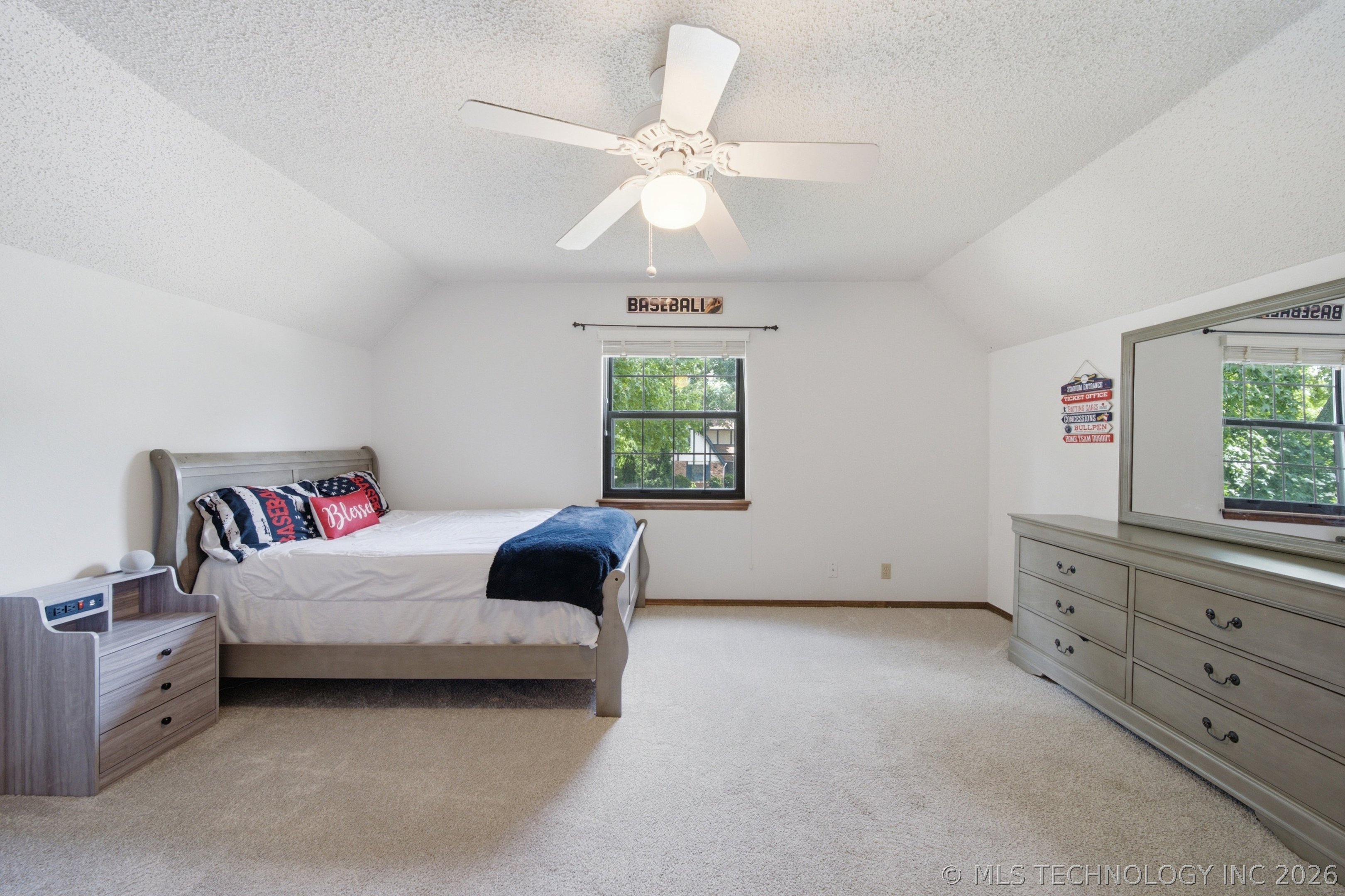8117 S Quebec Avenue Property Photo 28