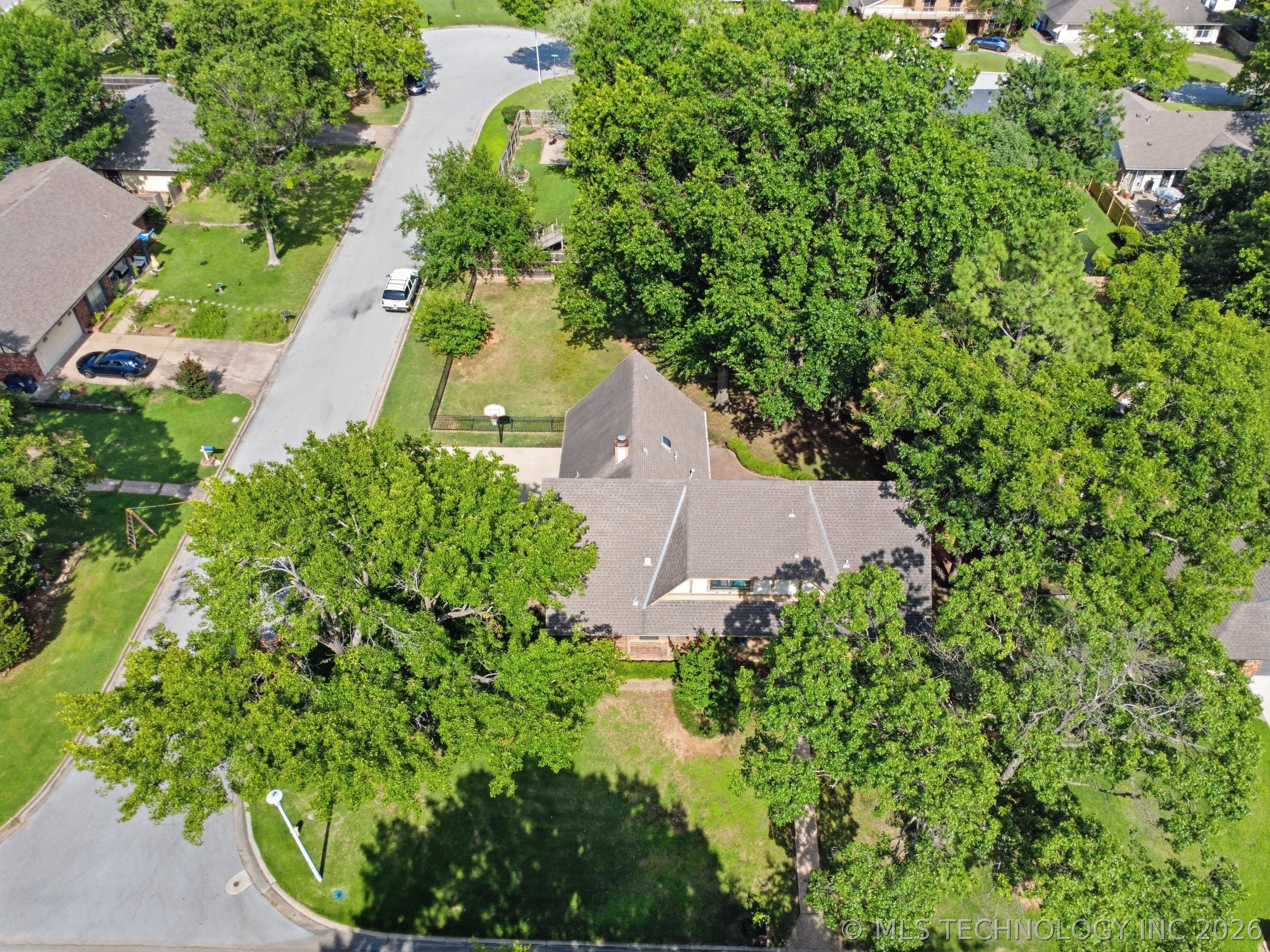 8117 S Quebec Avenue Property Photo 39