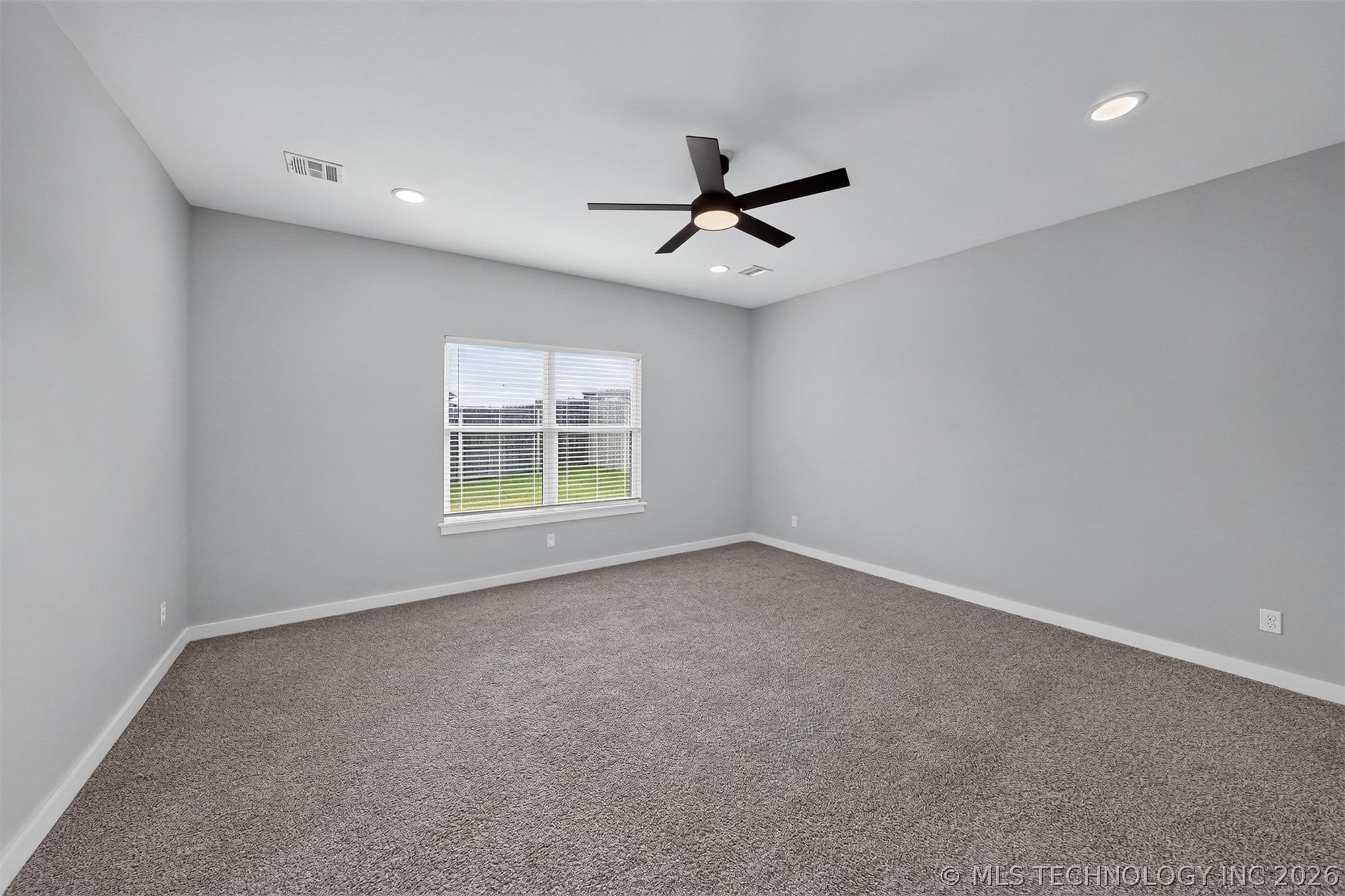 2042 E 130th Street Property Photo 19