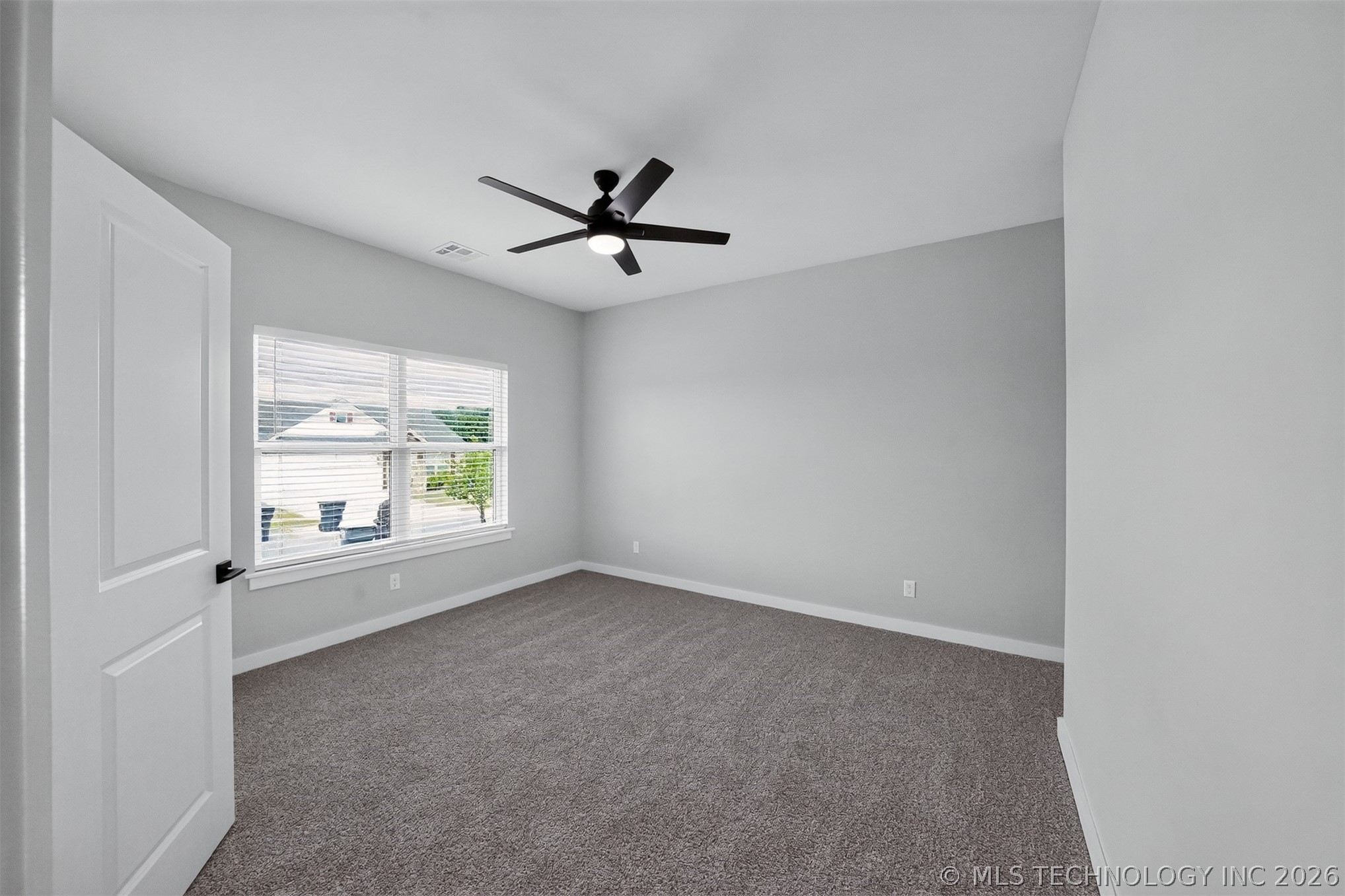 2042 E 130th Street Property Photo 25