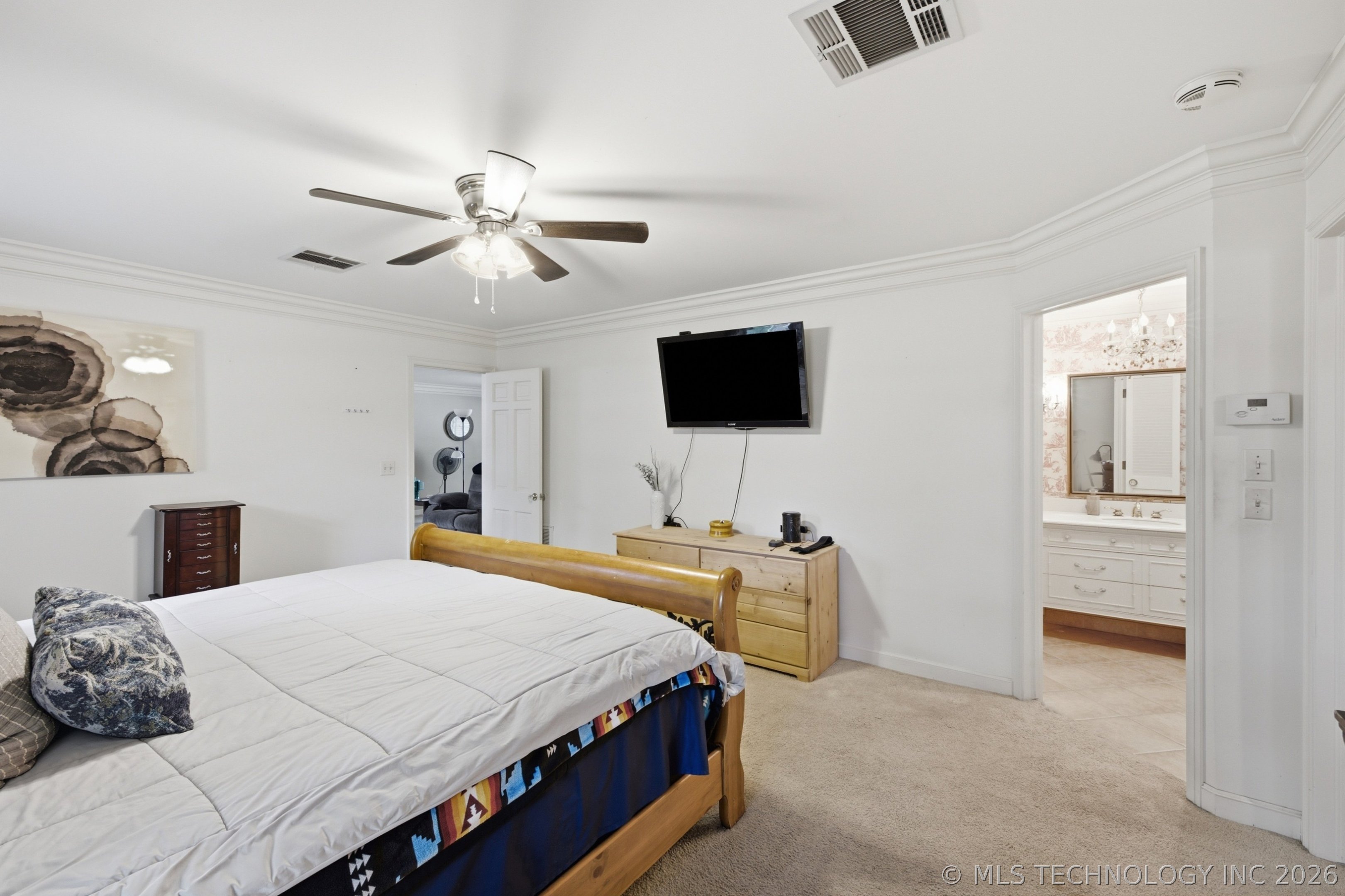 1754 E 59th Place Property Photo 22