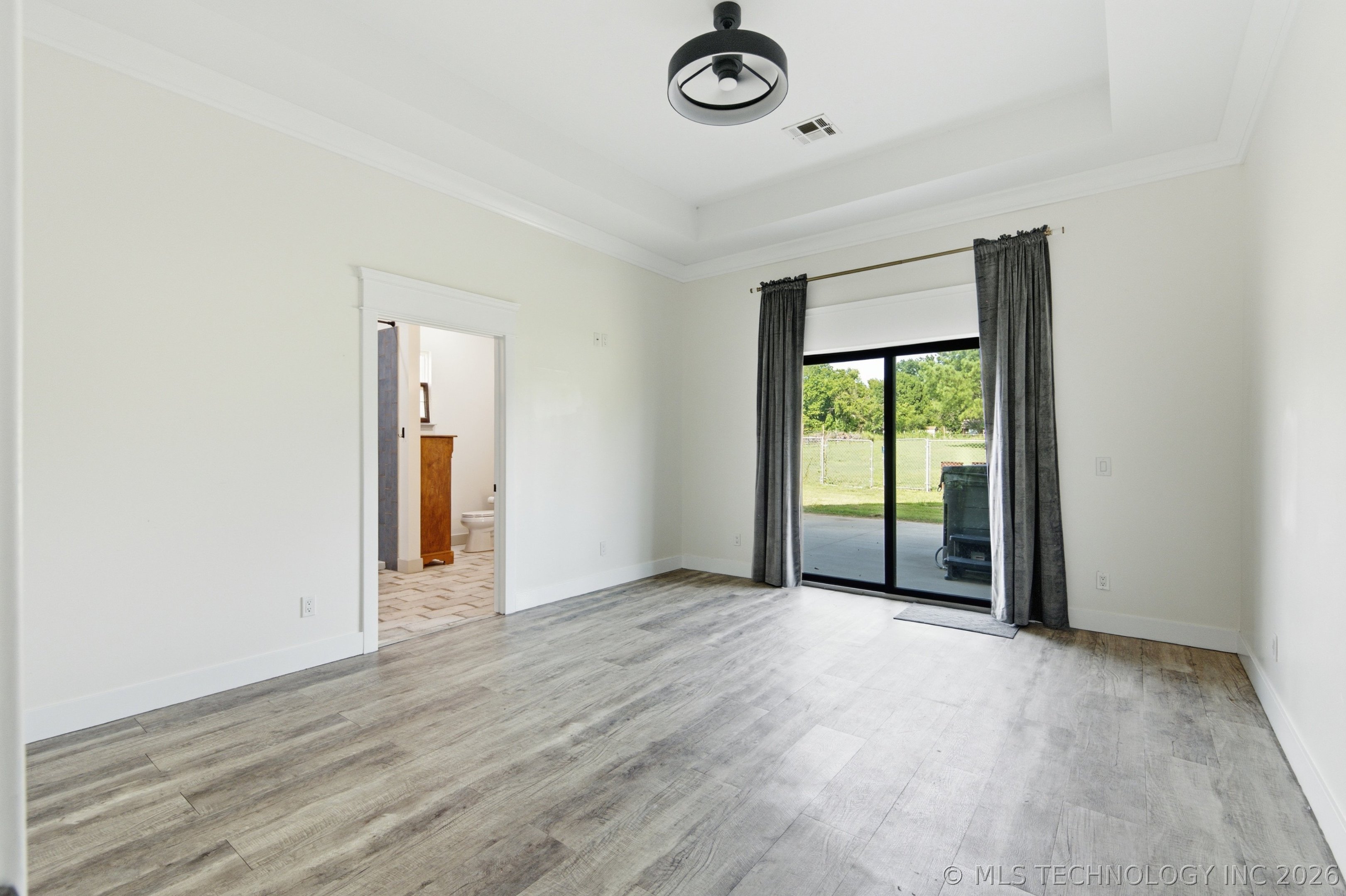 2500 Gulick Street Property Photo 17