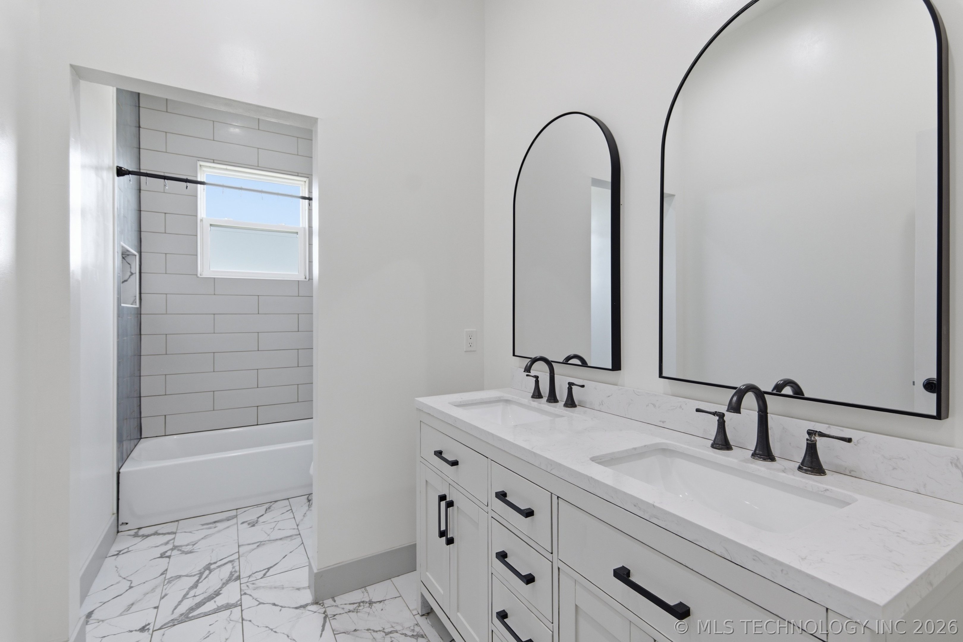 2500 Gulick Street Property Photo 27