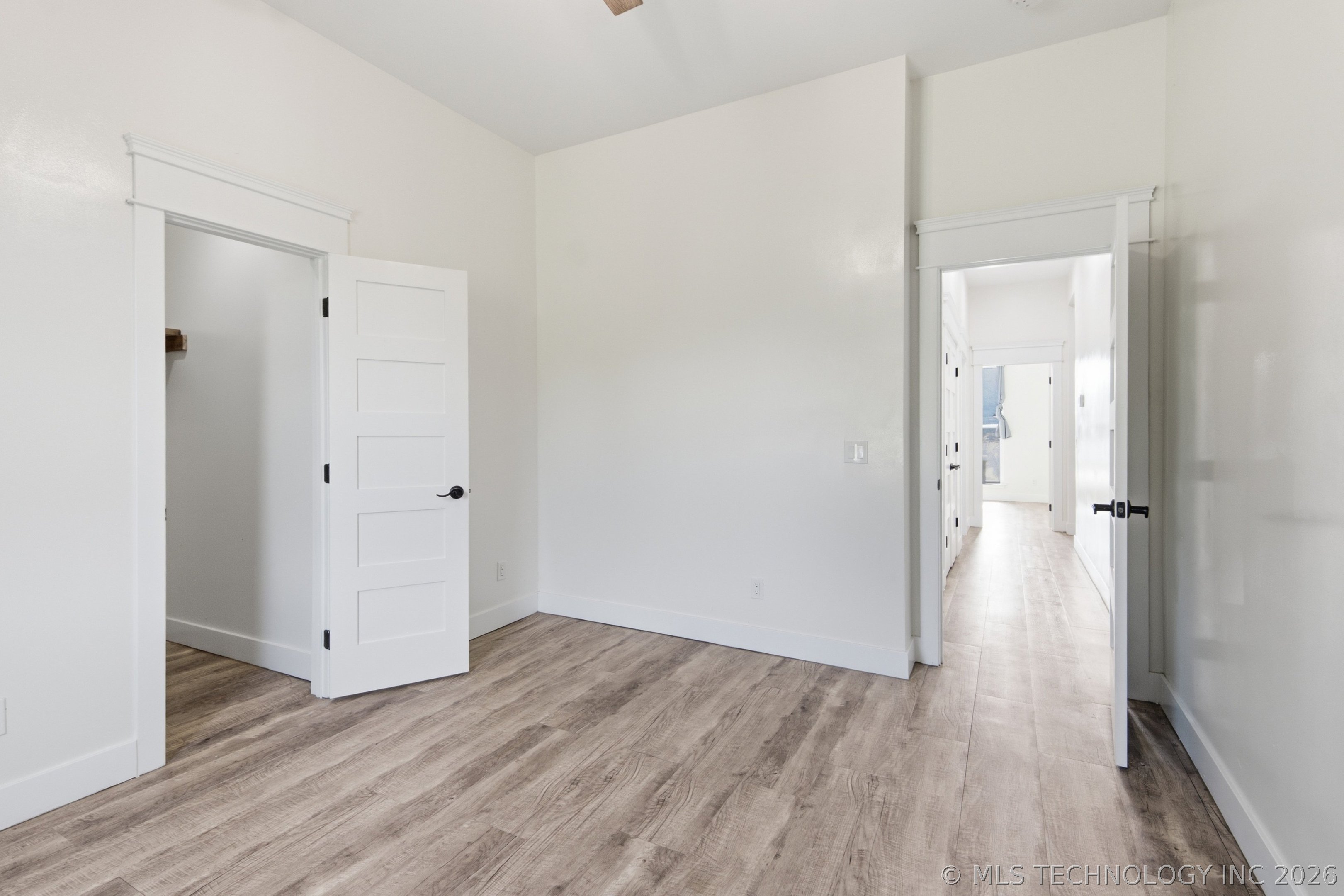 2500 Gulick Street Property Photo 31