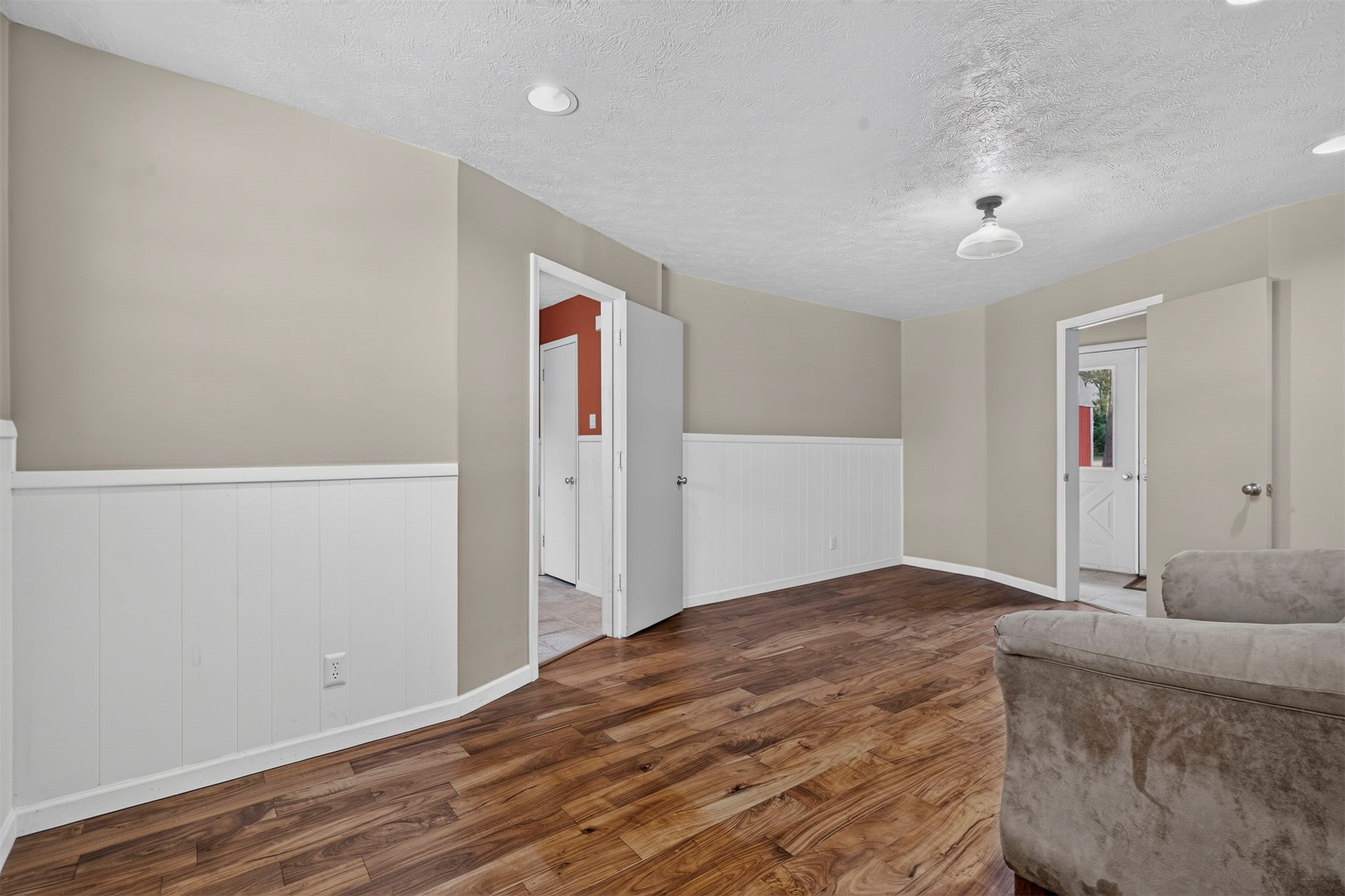 723 Valentine Lane Property Photo 23