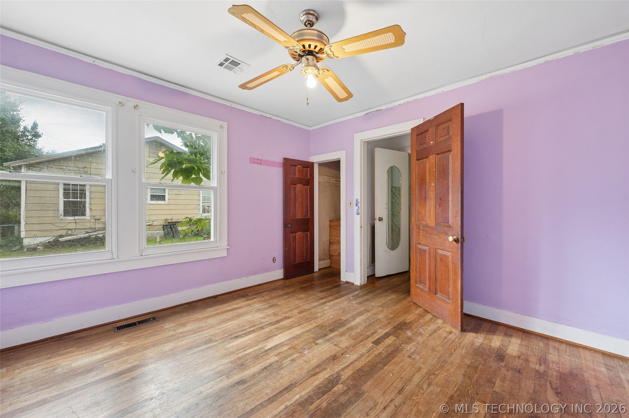 611 W 6th Street Property Photo 20