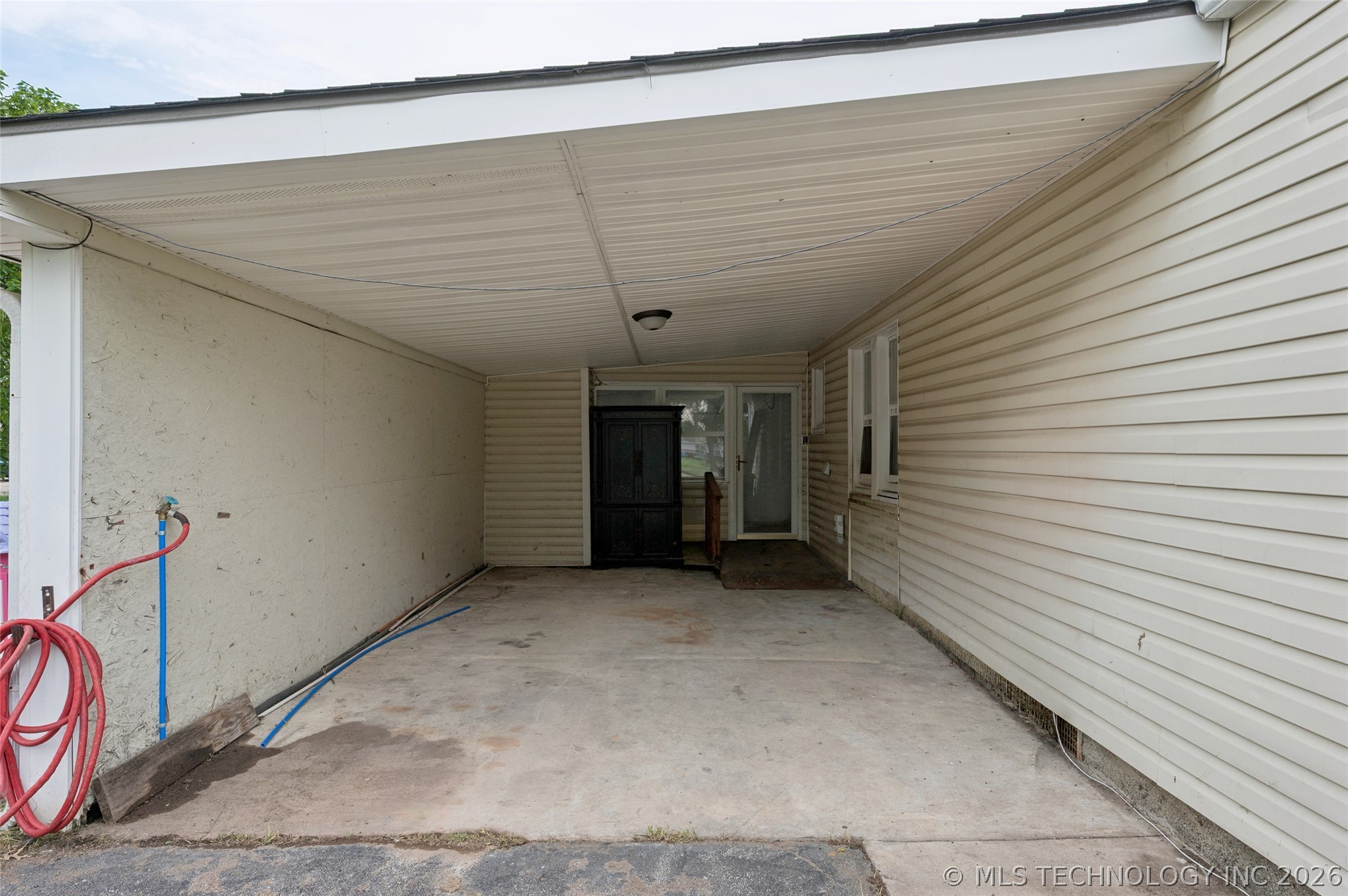 611 W 6th Street Property Photo 26