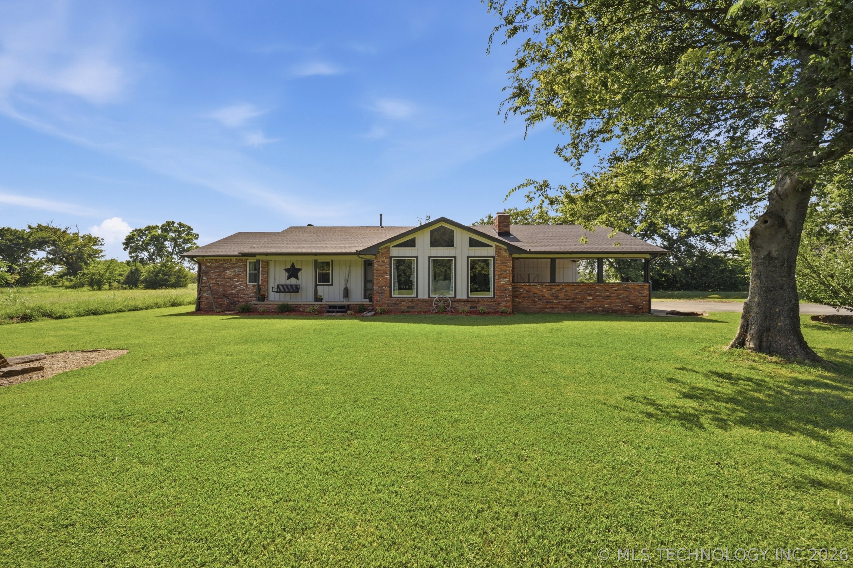 1003 S Chickasaw Avenue Property Photo 6