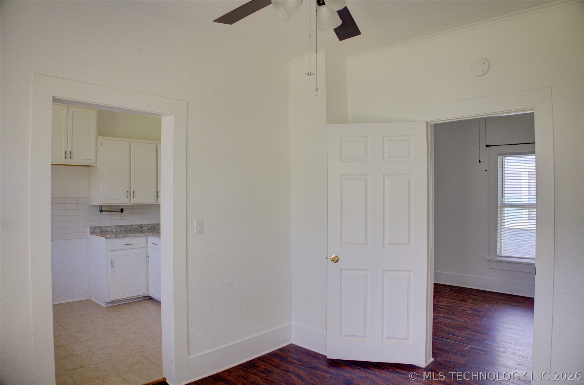 920 S Price Avenue Property Photo 11