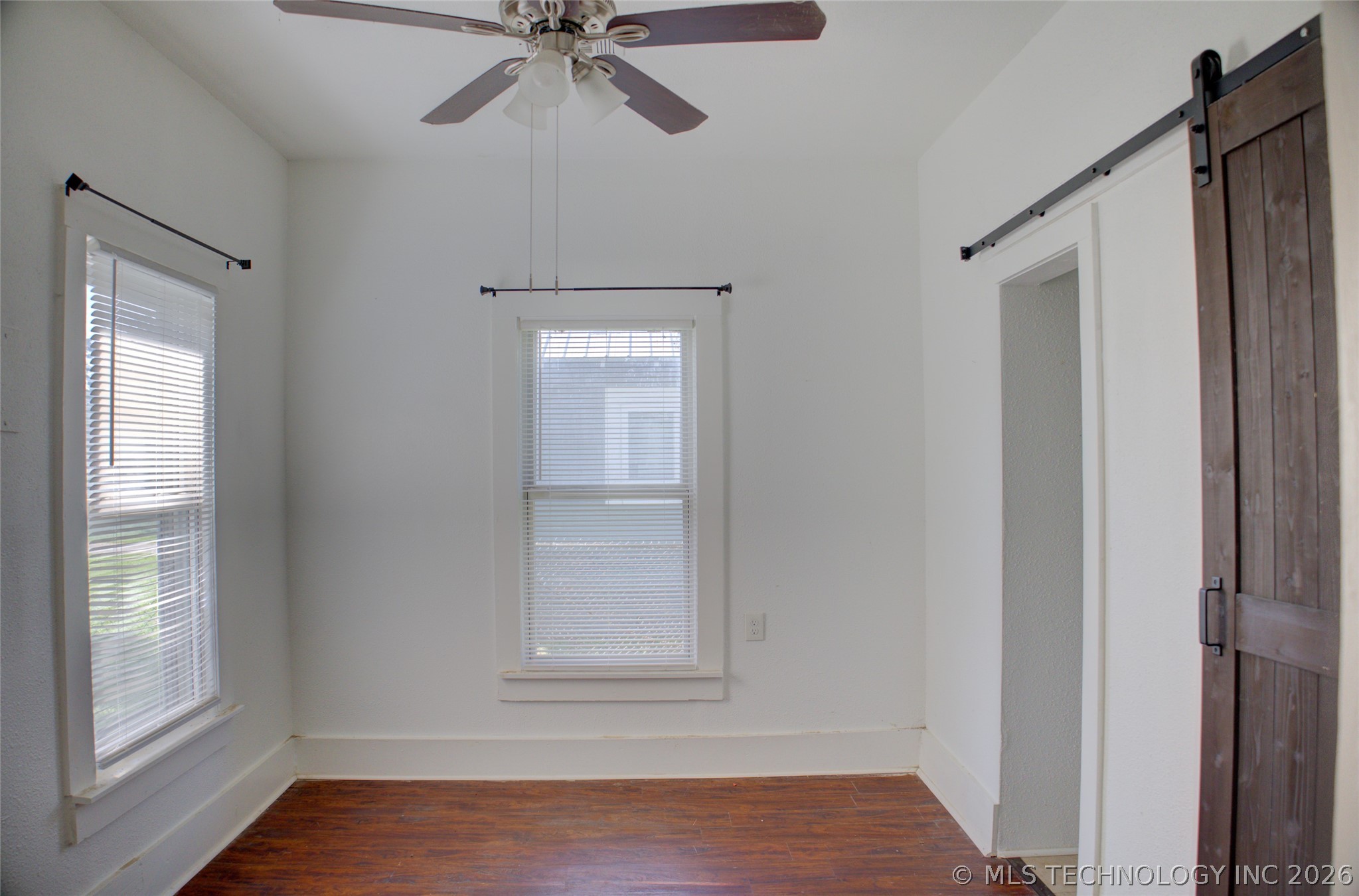 920 S Price Avenue Property Photo 18