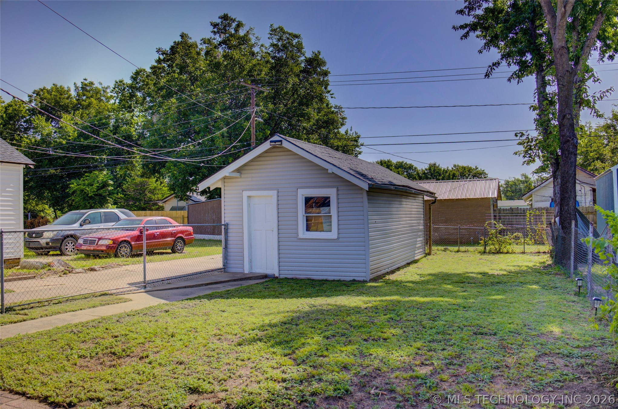 920 S Price Avenue Property Photo 26