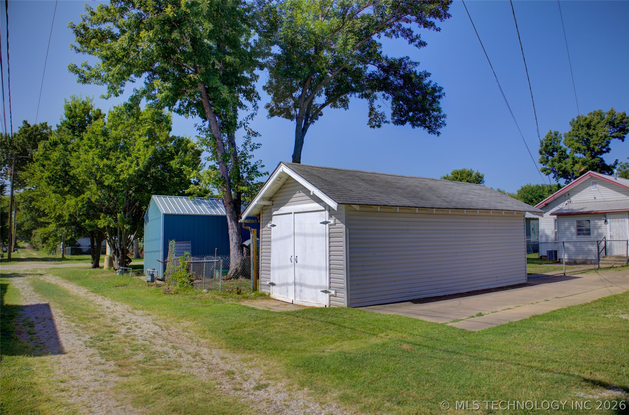 920 S Price Avenue Property Photo 29