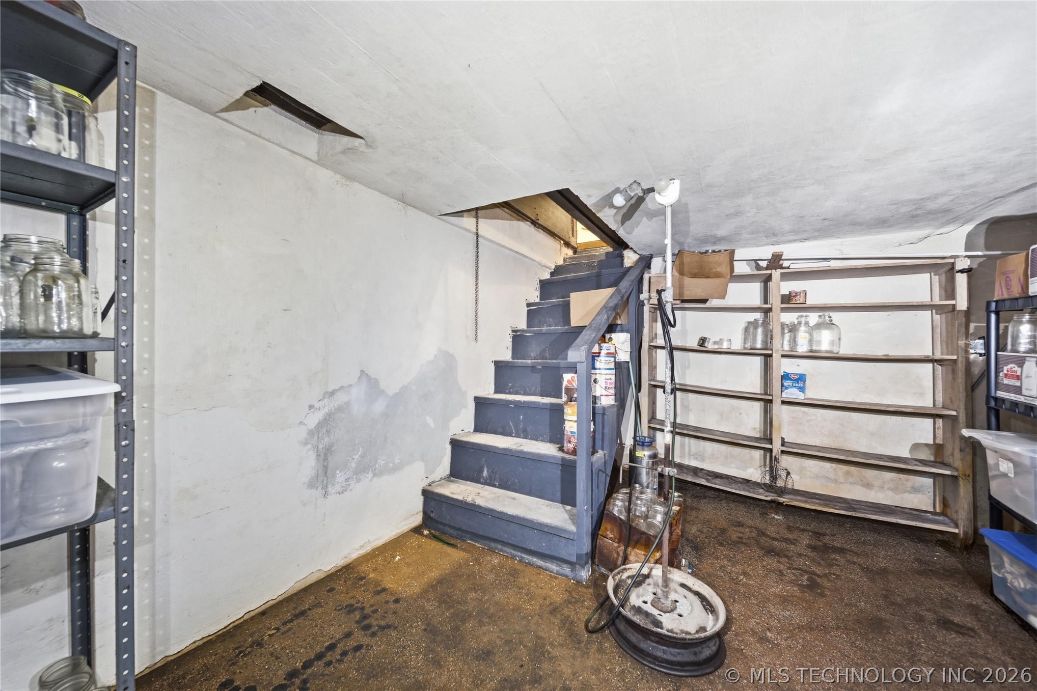 2732 Old Airport Property Photo 29