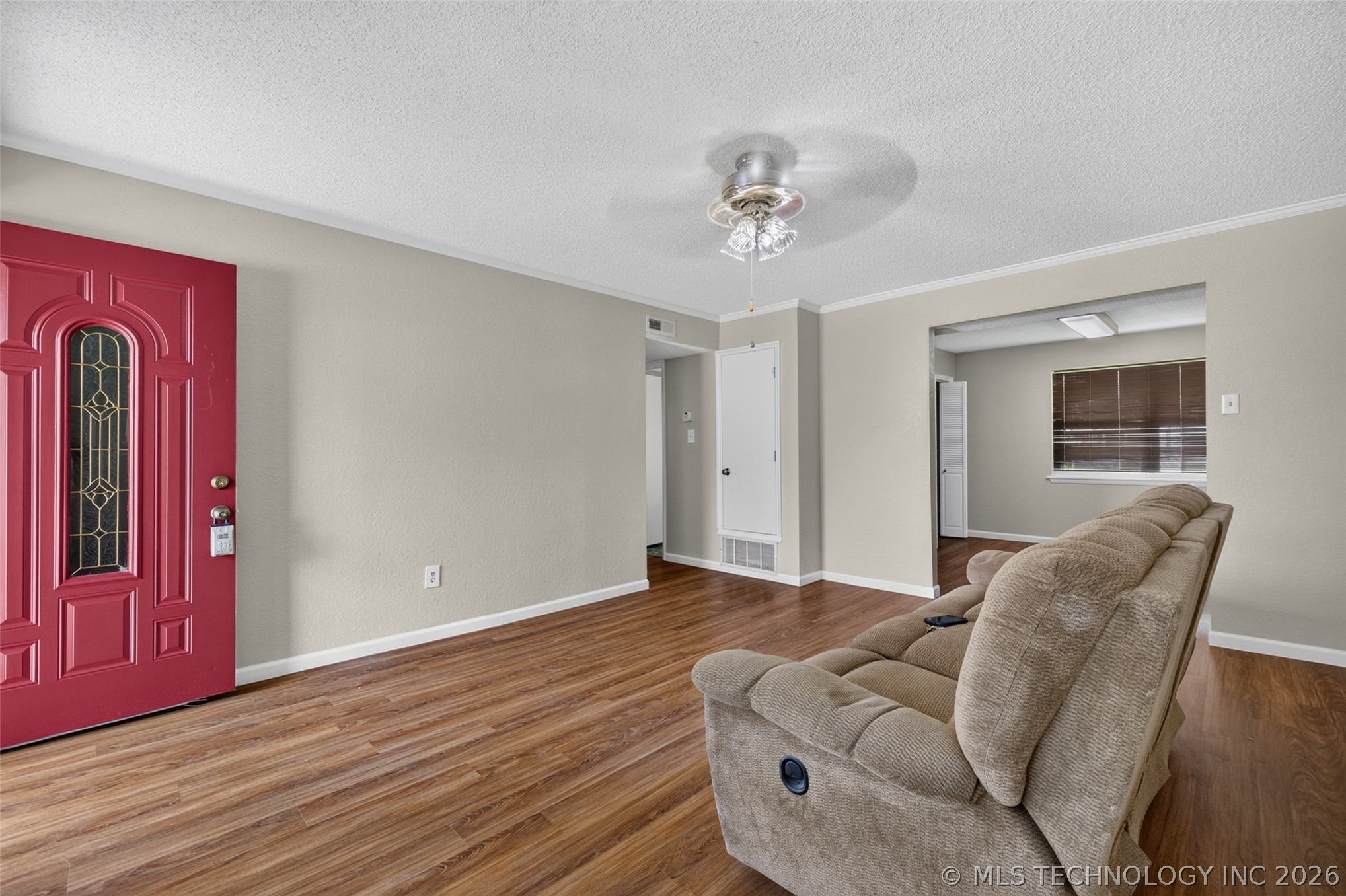 458 E 137th Street Property Photo 8