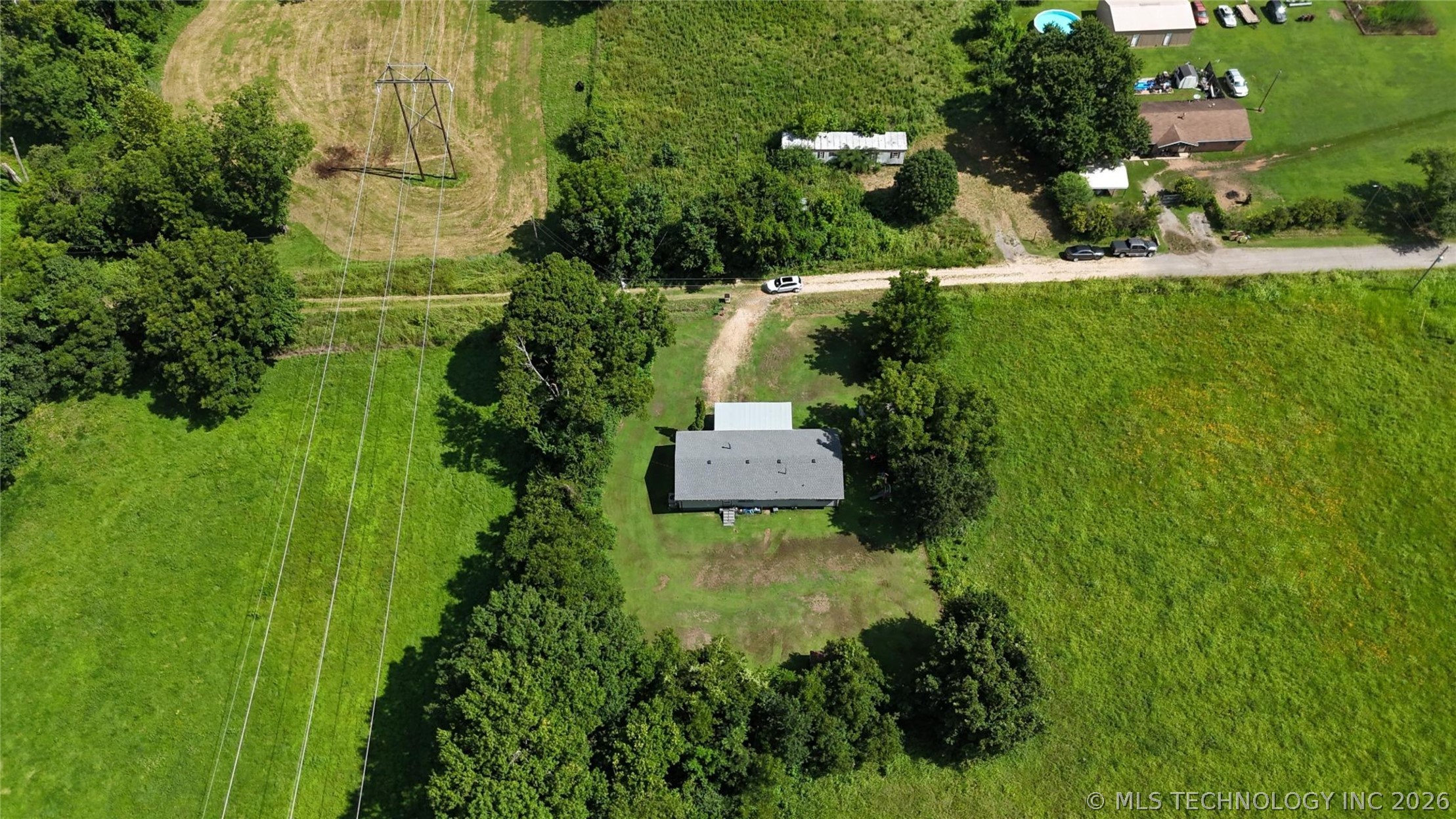 21195 E 760 Road Property Photo 4