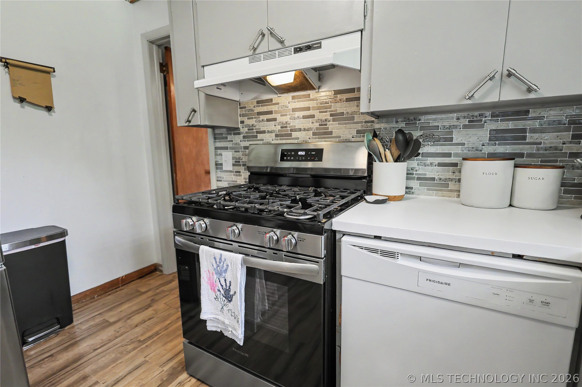 21195 E 760 Road Property Photo 24