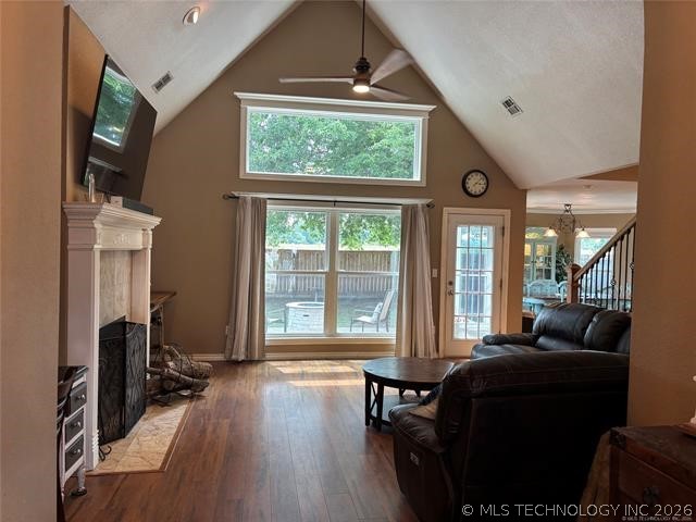 8040 Silverado Road Property Photo 5