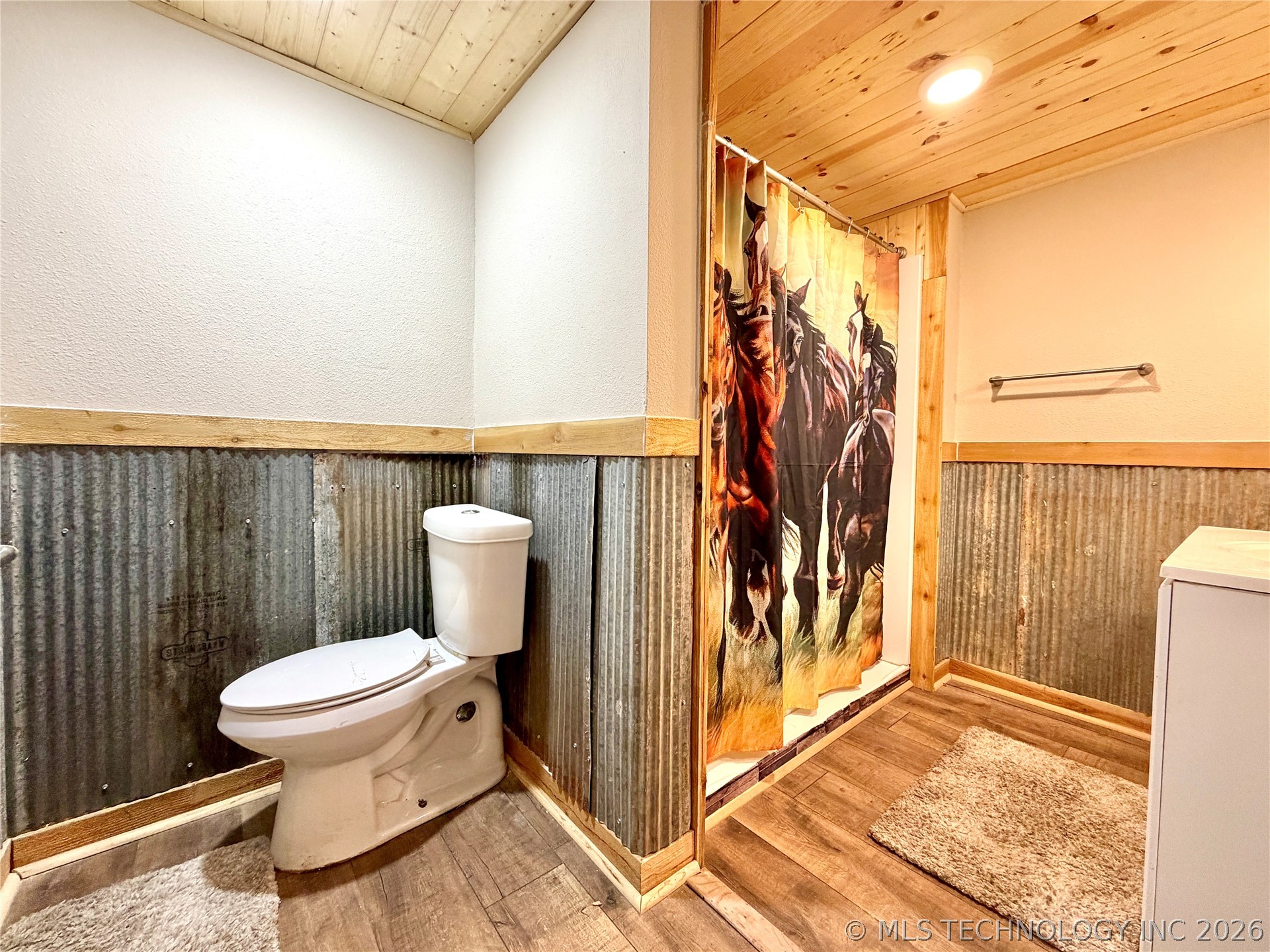 68452 S 319 Road Property Photo 16