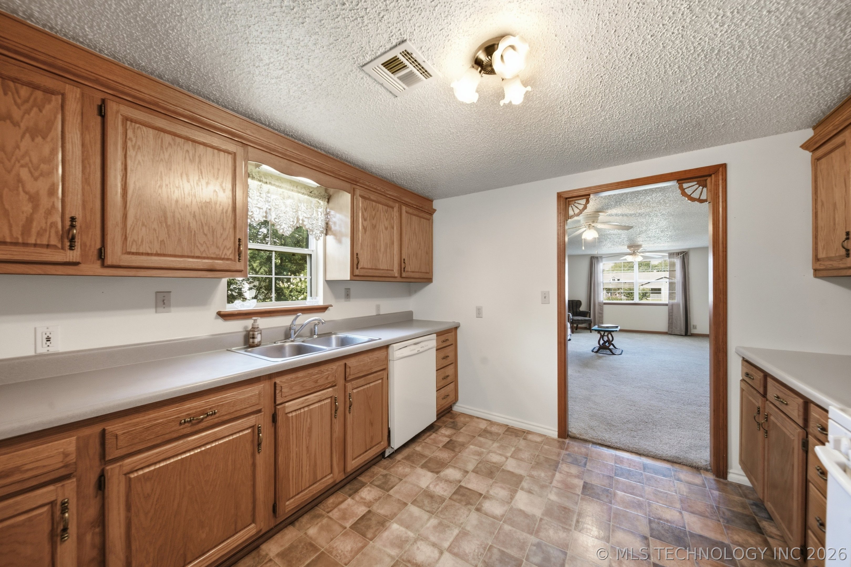 16610 S 4180 Road Property Photo 11