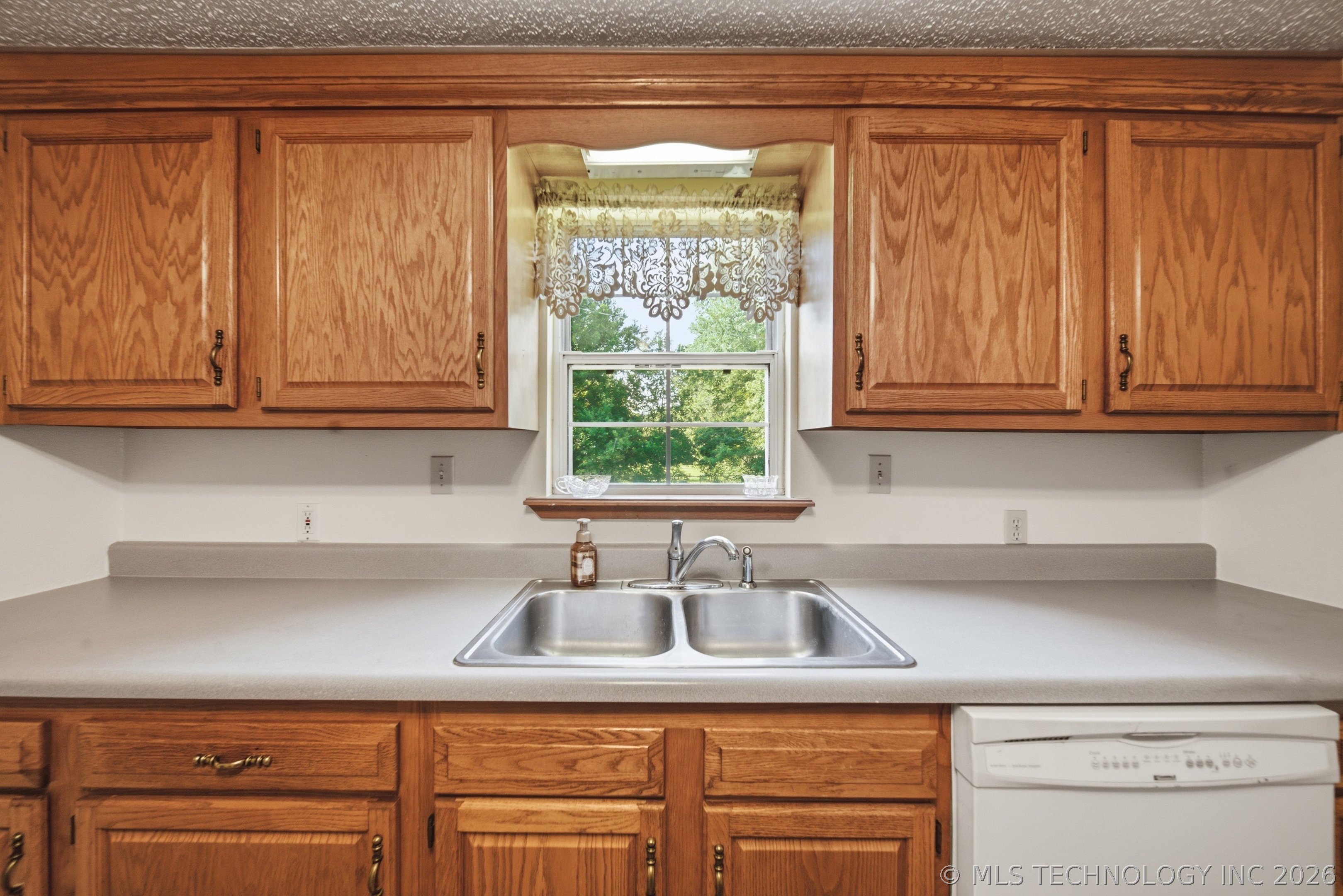 16610 S 4180 Road Property Photo 13