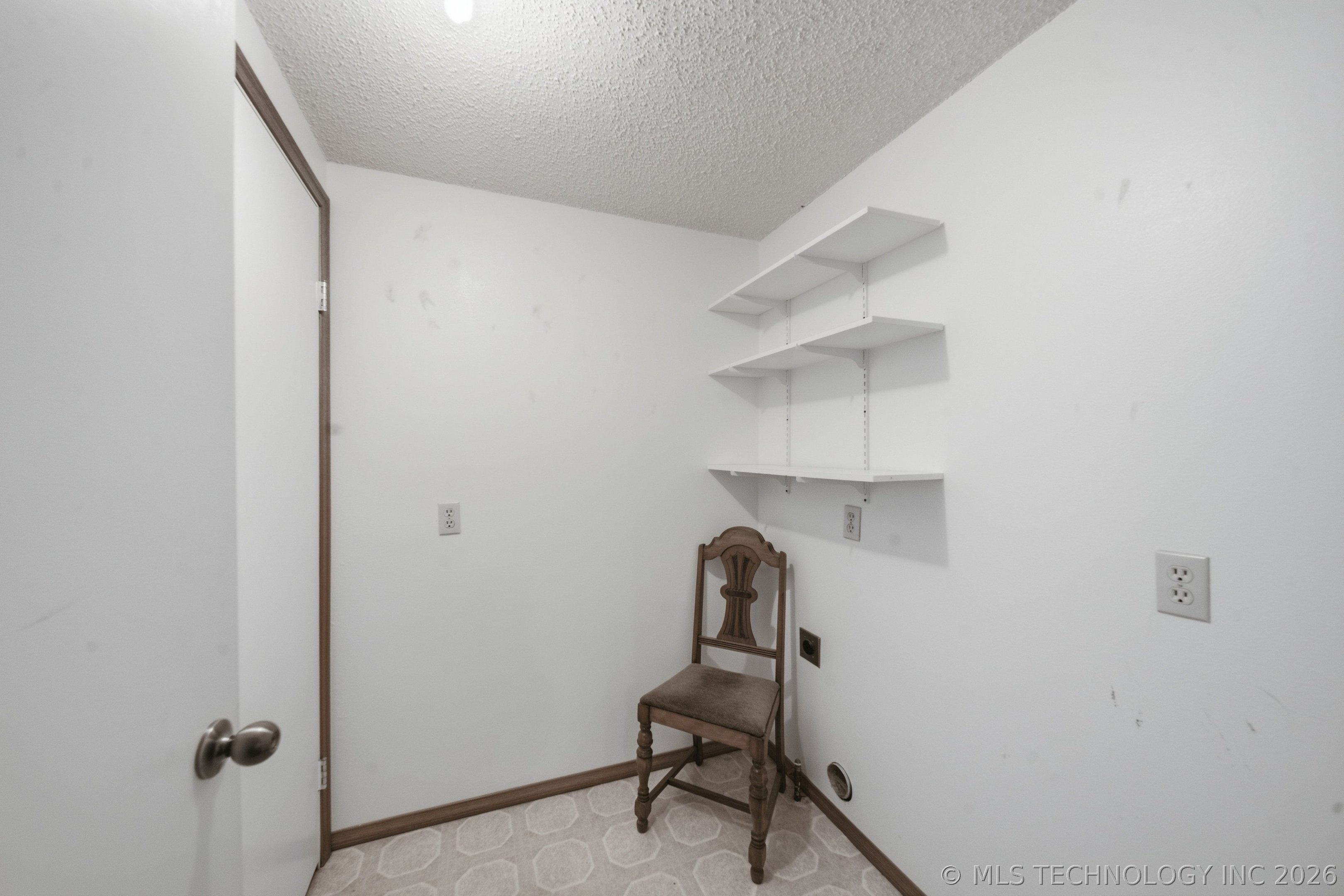 16610 S 4180 Road Property Photo 20
