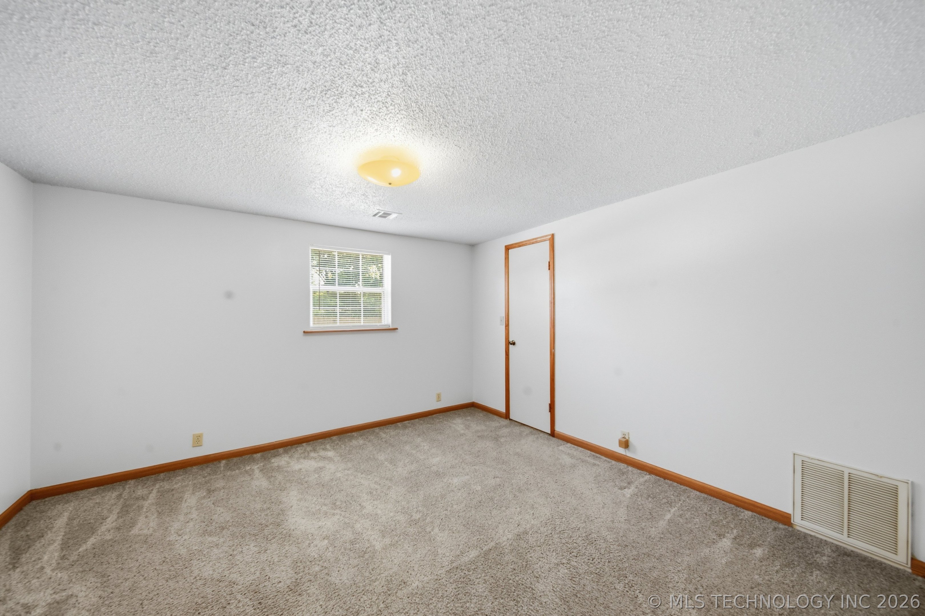 16610 S 4180 Road Property Photo 21